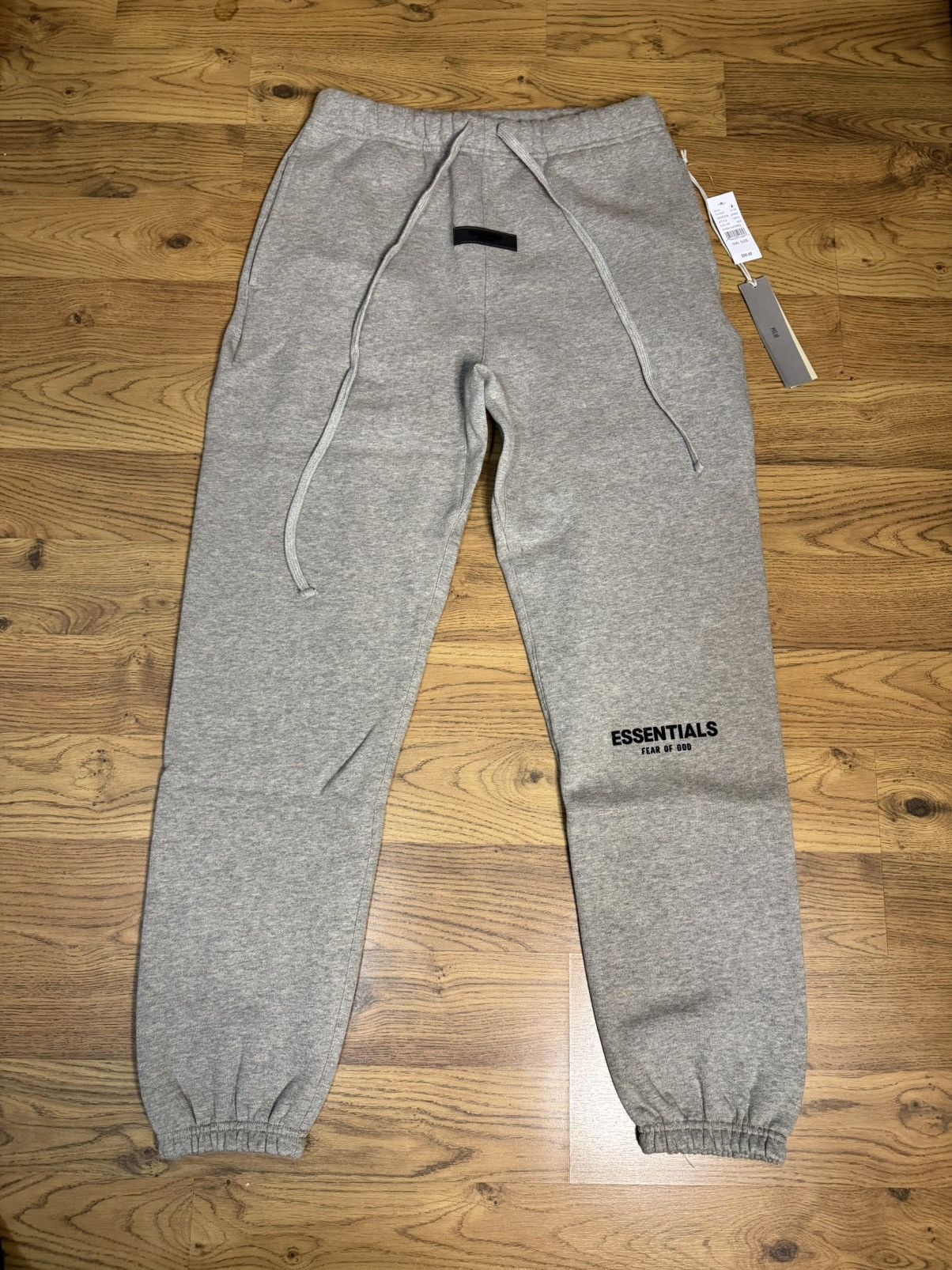 Essentials Essentials Fear Of God “dark oatmeal” cuffed sweats size S ...