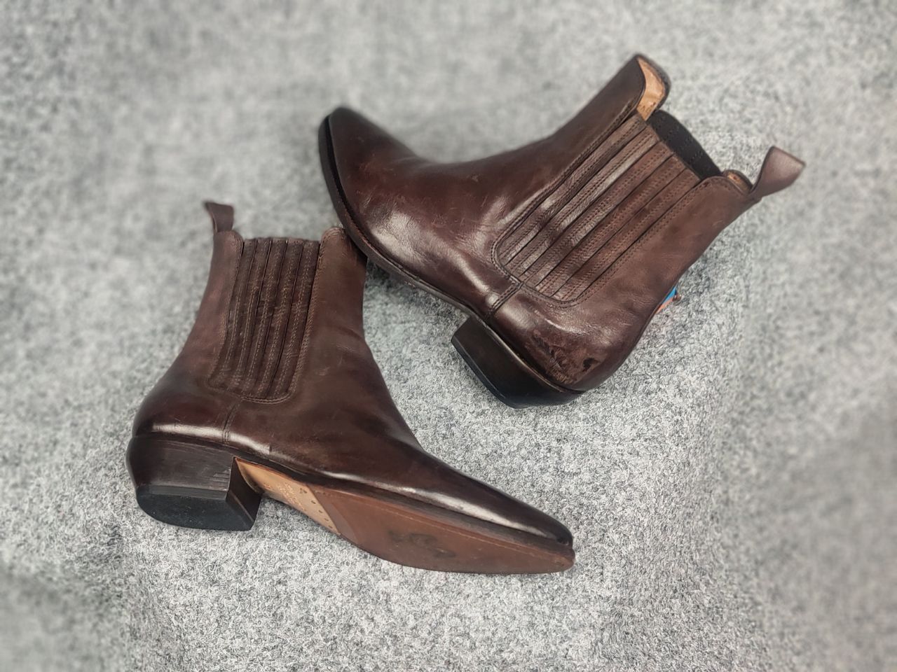 Elia Maurizi Elia Maurizi Design Leather western chelsea ankle Boots Size US 9 / IT 39 - 3 Thumbnail