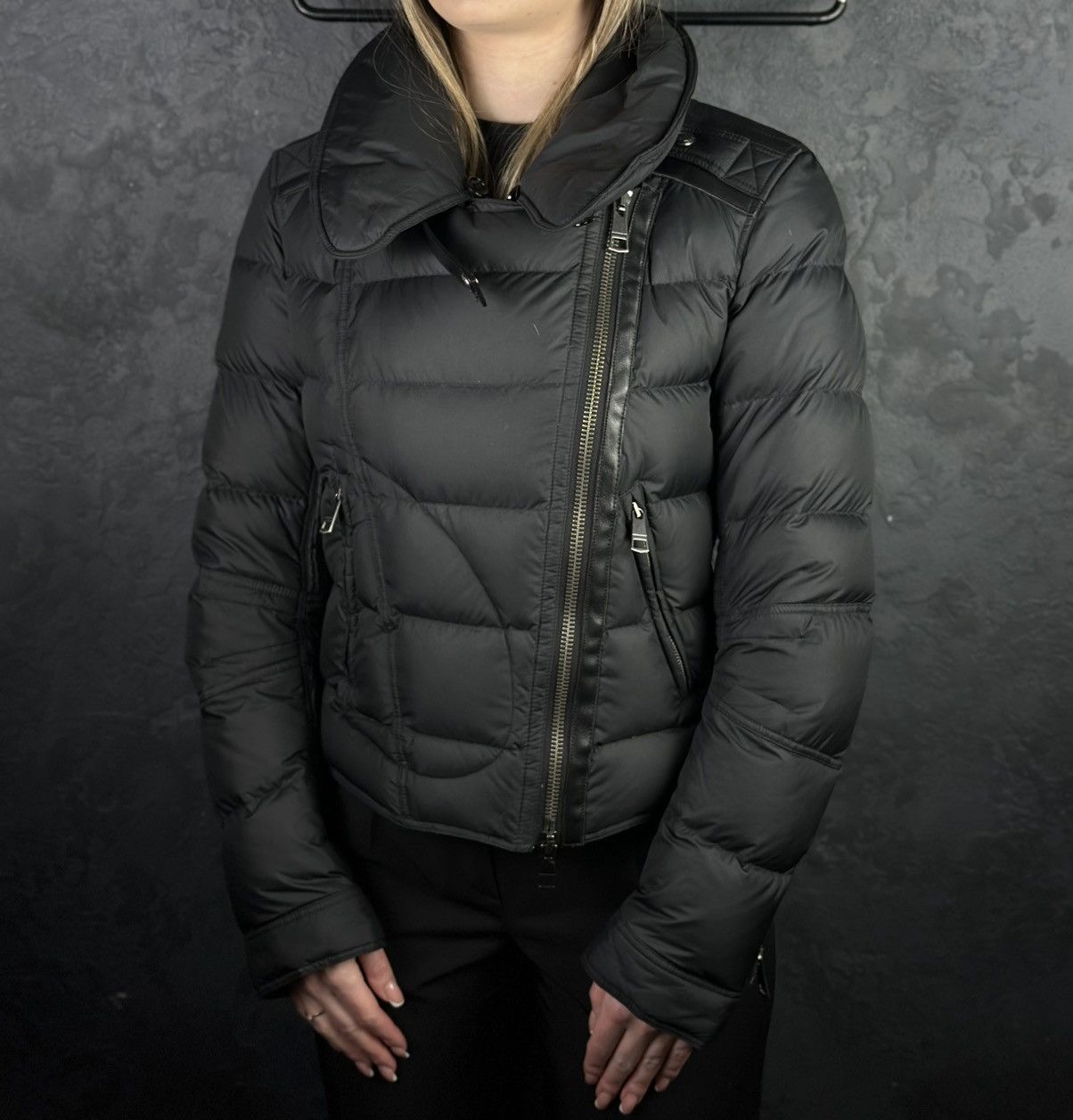 Burberry Women's BURBERRY BRIT Black Lightweight Down Jacket Size M Size M / US 6-8 / IT 42-44 - 2 Thumbnail