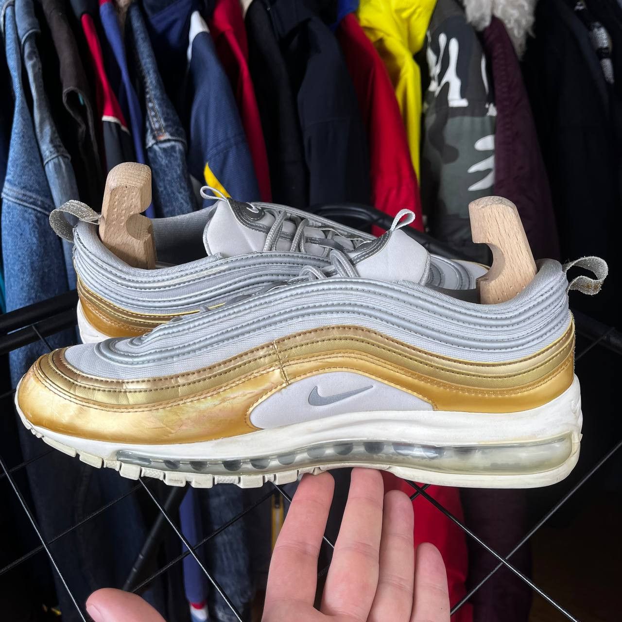 Nike Nike Air Max 97 SE Vast Grey/Silver/Metallic Gold Sneakers Size US 12 / EU 45 - 10 Thumbnail
