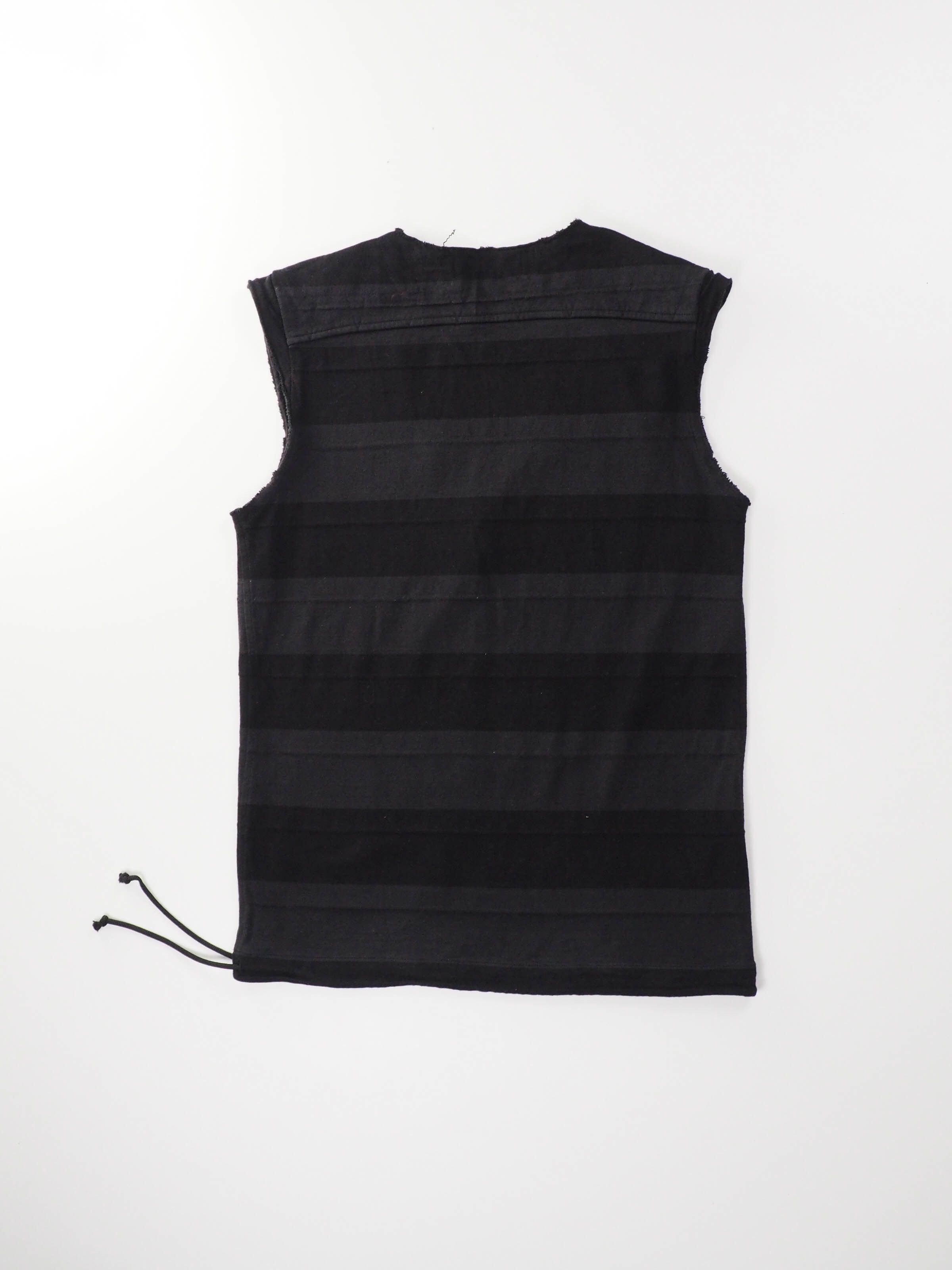 SHINICHIRO ARAKAWA Shinichiro arakawa sleeveless Size US M / EU 48-50 / 2 - 7 Thumbnail