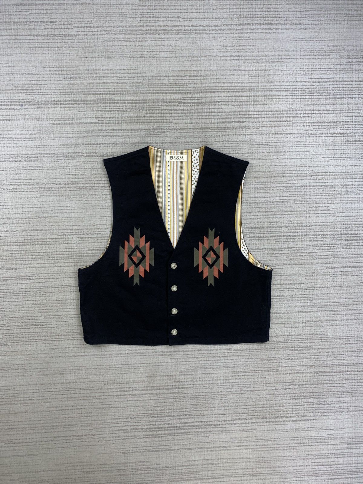 Japanese Brand × Vintage Vintage Pendora Navajo Chimayo Vest Size US S / EU 44-46 / 1 - 1 Thumbnail