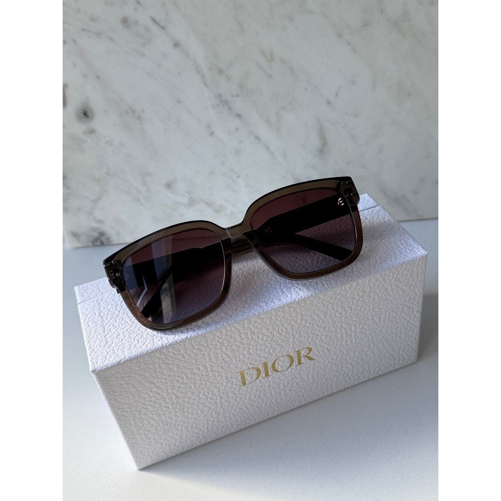 Dior NEW Dior Signature S7F Sunglasses in Brown Transparent Size ONE SIZE - 2 Thumbnail