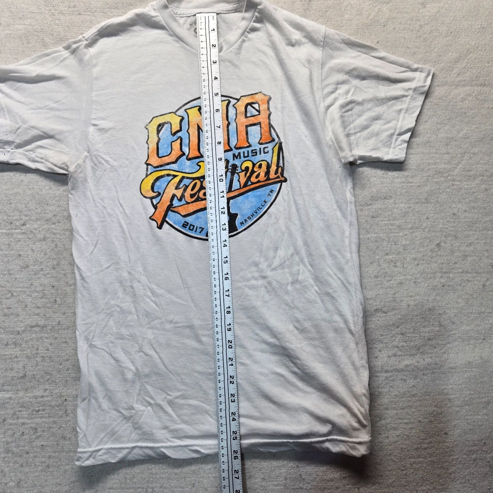 Vintage CMA Music Festival Nashville 2017 CMA Country Shirt Men M Medium White Logo Concert Music Shirt Mens Size US M / EU 48-50 / 2 - 6 Thumbnail