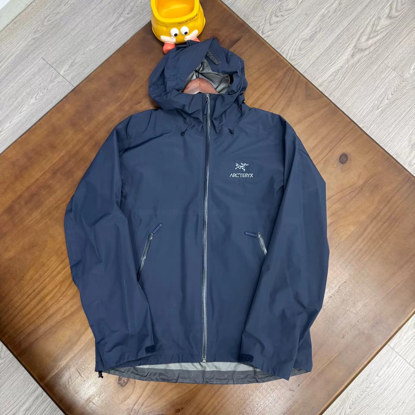 Arc'teryx Arc'teryx Beta LT Jacket Black/Blue XL Size US XL / EU 56 / 4 - 1 Thumbnail