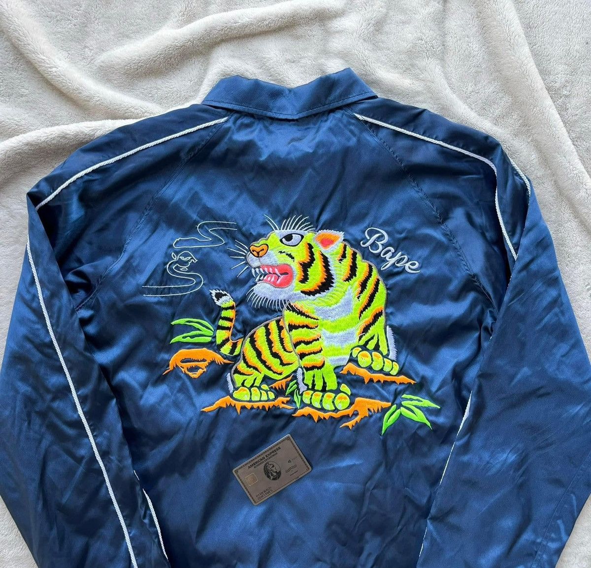 Bape Bape Silk Blue Embroidered Tiger Coach Jacket Size US L / EU 52-54 / 3 - 2 Thumbnail