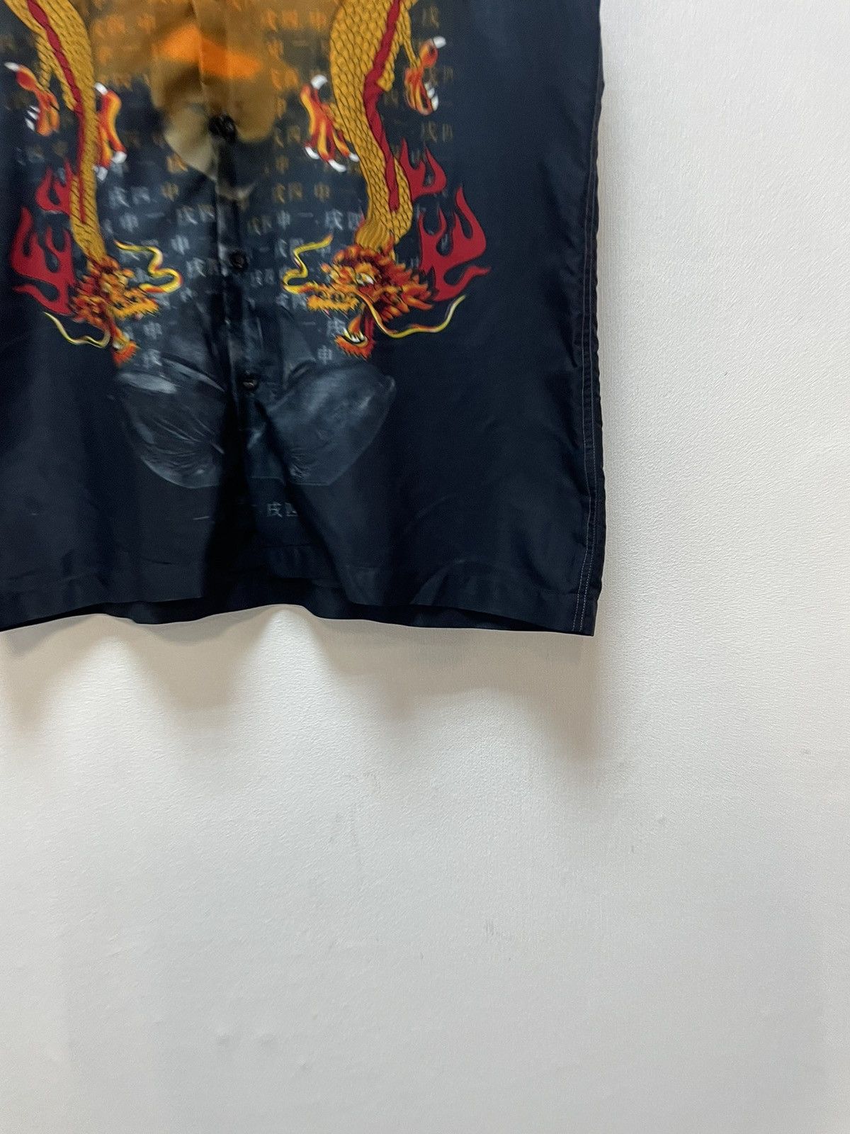 Vintage Vintage Gawaii Shirts Dragons Size US M / EU 48-50 / 2 - 3 Thumbnail