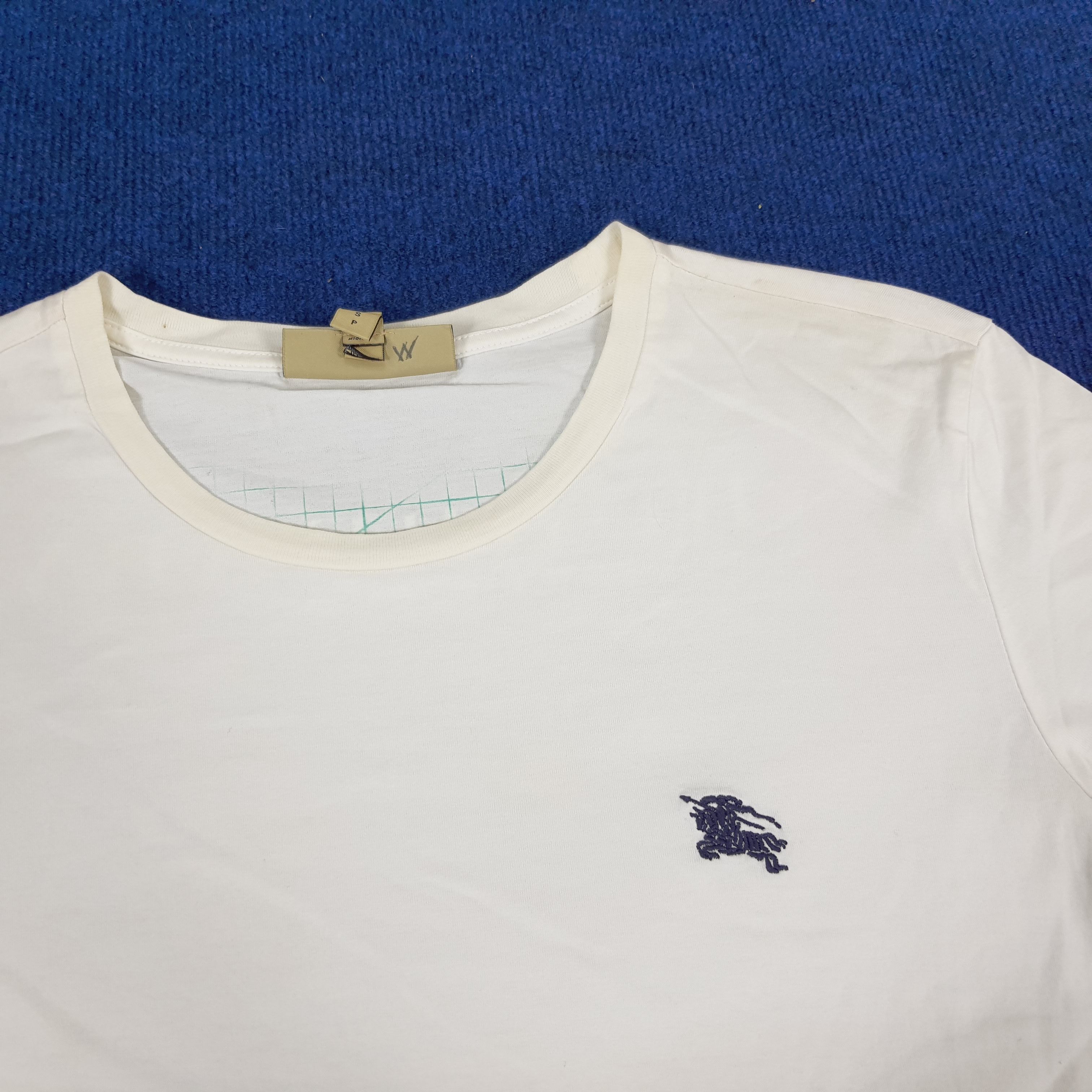 Burberry × Vintage Vintage Burberry London Custom Logo T-shirt Size US M / EU 48-50 / 2 - 4 Thumbnail