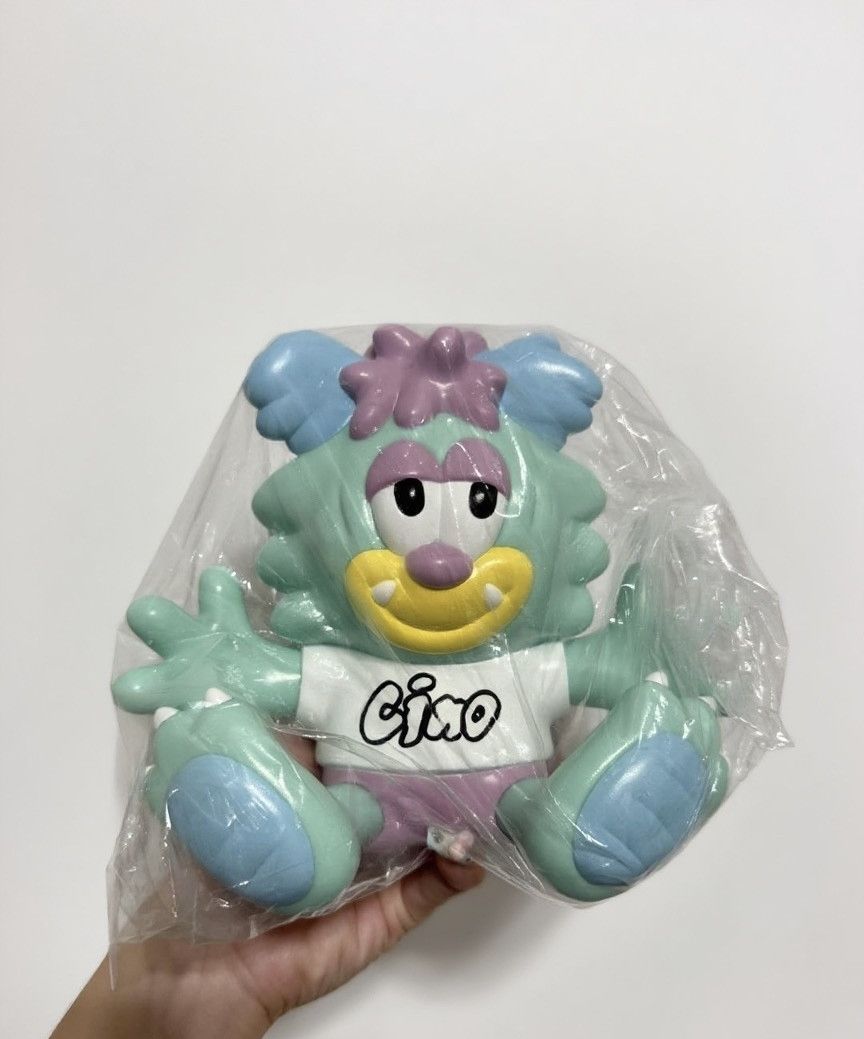 Girls Don't Cry × Human Made Verdy Gdc Paper Mache Display