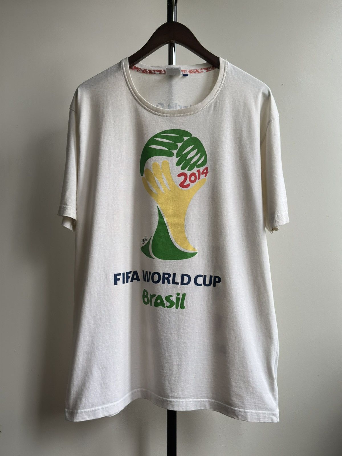 Vintage FIFA World Cup Brazil 2014 T-Shirt Size US XL / EU 56 / 4 - 2 Thumbnail
