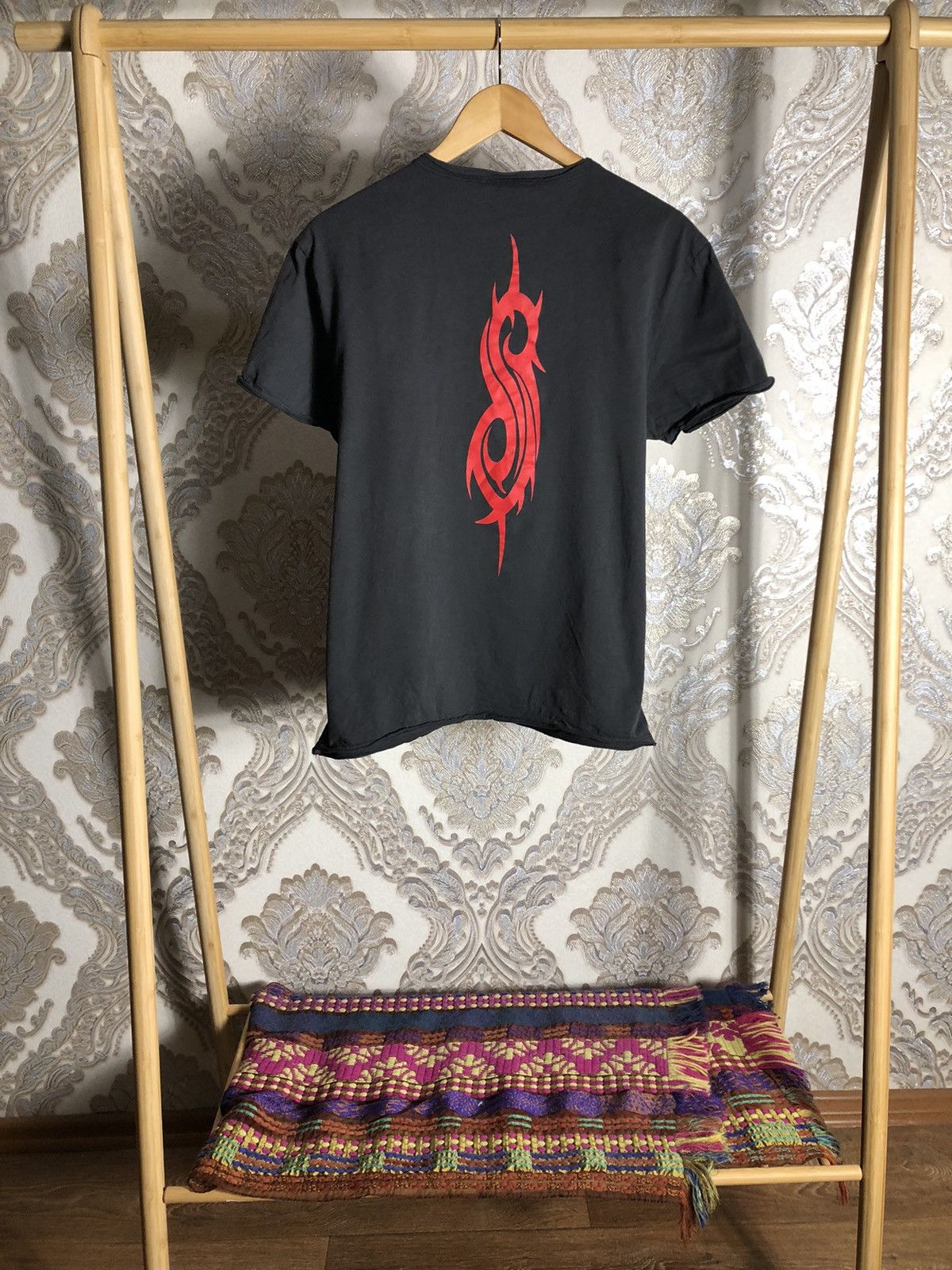 Slipknot VINTAGE SLIPKNOT WORLD TOUR ROCK T-SHIRT METAL PUNK Y2K 90s Size US M / EU 48-50 / 2 - 4 Thumbnail