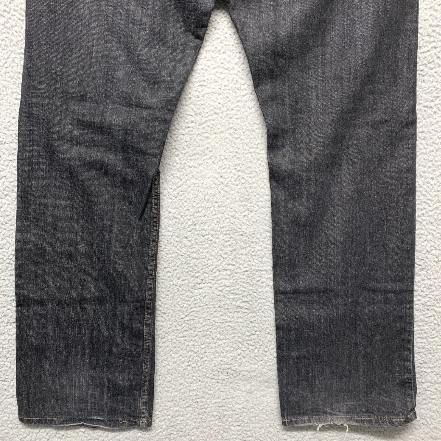 Levi's Levi's 514 Slim Straight Fit Jeans Mens Heather Black Denim 37W 32L Jeans Mens Slim Denim Size US 37 - 6 Thumbnail