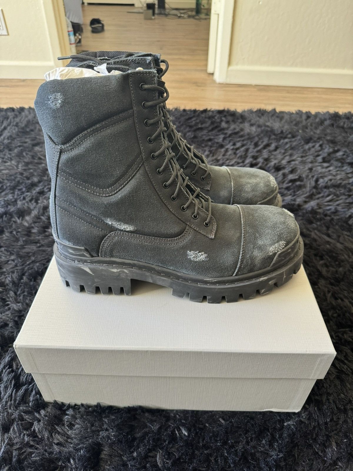 Balenciaga Balenciaga Striker Boots Size US 11 / EU 44 - 3 Thumbnail
