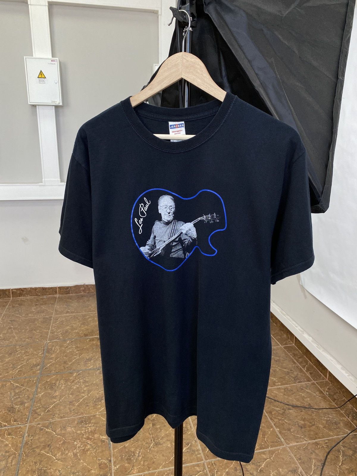 Band Tees Vintage 90s Les Paul Jazz band t-shirt rare retro hype Y2K Size US L / EU 52-54 / 3 - 1 Thumbnail