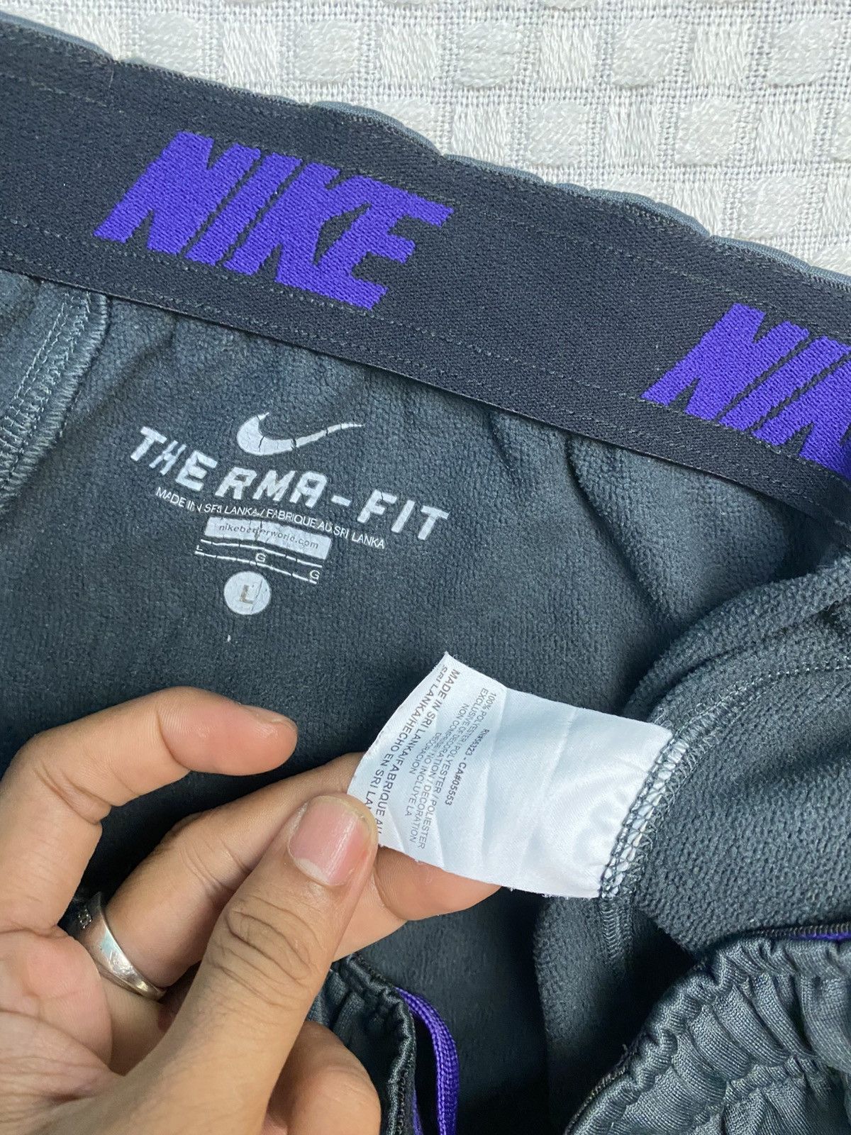 Nike × atmos VINTAGE NIKE 90S BAGGY NYLON WIDE LEG SWOOSH TRACK PANTS Y2K Size US 30 / EU 46 - 2 Thumbnail