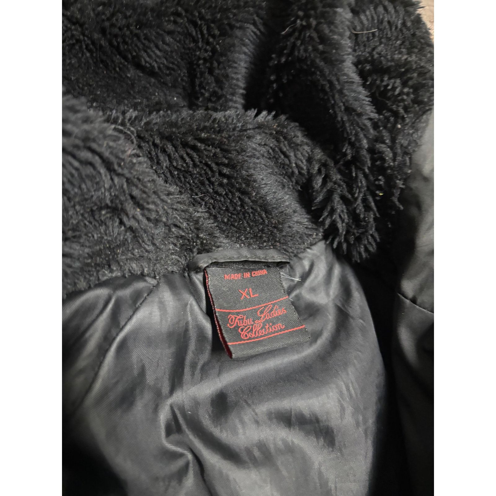 Fubu × Vintage Vintage Fubu Black Puffer Fur Jacket Sz XL Women Size XL / US 12-14 / IT 48-50 - 4 Thumbnail