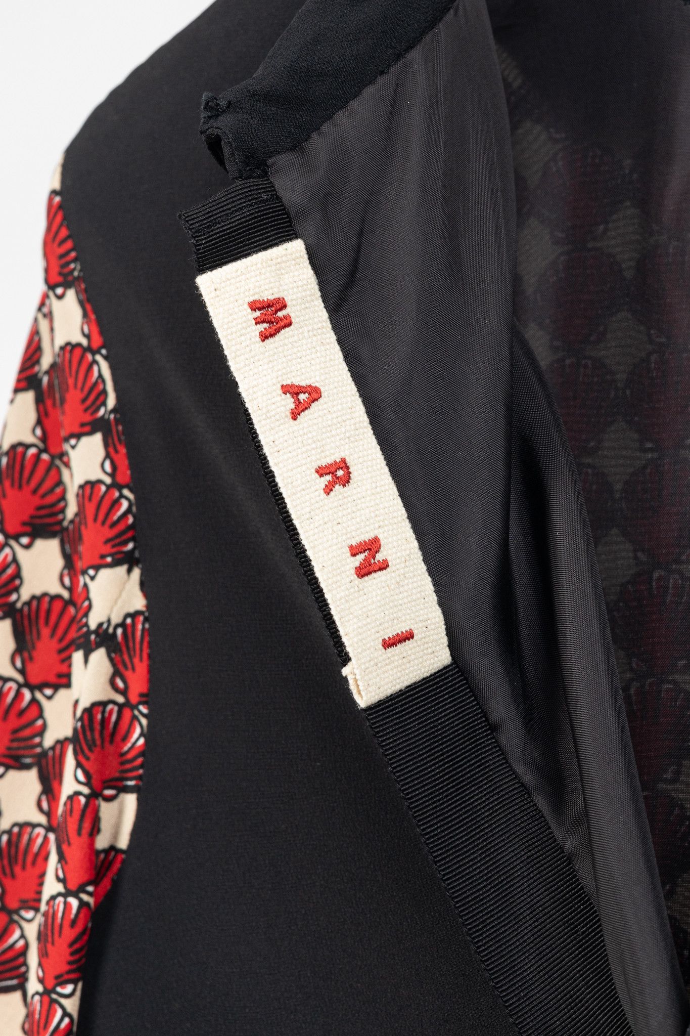 Marni Marni Red Silk-Crepe Seashell-Print Collared Shift Dress Size M / US 6-8 / IT 42-44 - 9 Thumbnail