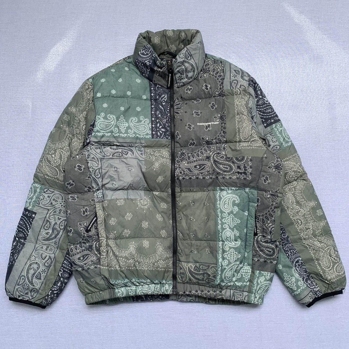 thisisneverthat thisisneverthat puffer down jacket Size US M / EU 48-50 / 2 - 1 Thumbnail