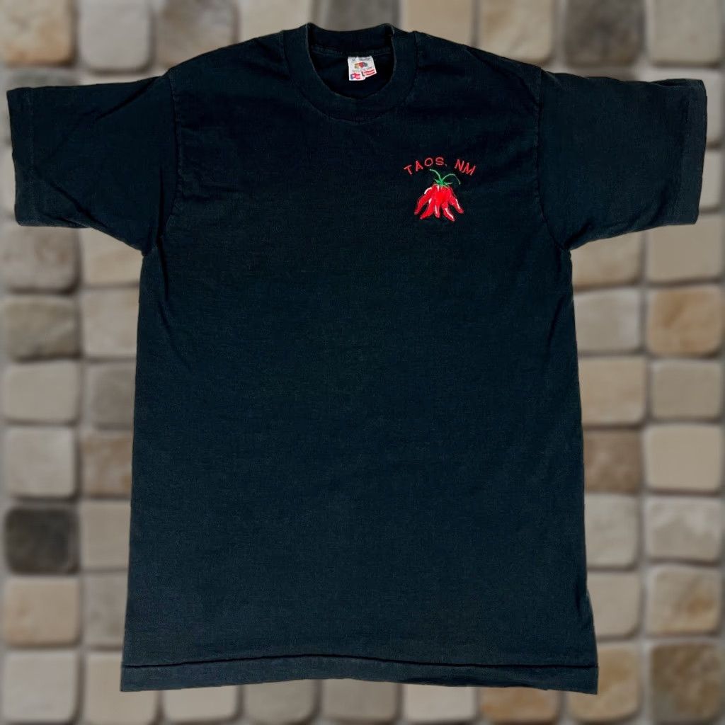 Fruit Of The Loom VINTAGE Fruit of the Loom T-Shirt Unisex Adults M Black 90s Taos New Mexico Embroidered Made in USA 100% Cotton Mens Women Size US M / EU 48-50 / 2 - 1 Thumbnail