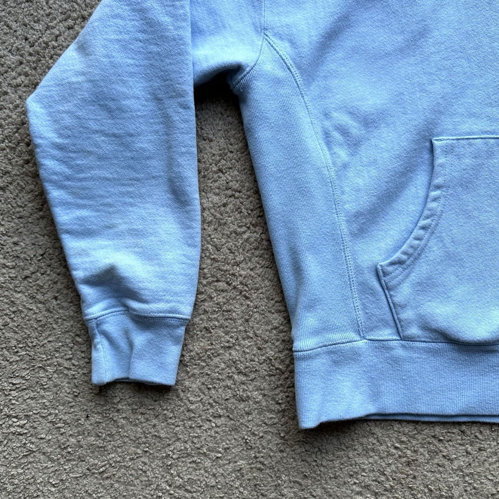 Champion Champion Reverse Weave Hoodie Sweatshirt Womens Large Light Blue Pockets Cotton Blend Polyester Blend Embroidered Logo Vent? No - remove Size L / US 10 / IT 46 - 5 Thumbnail