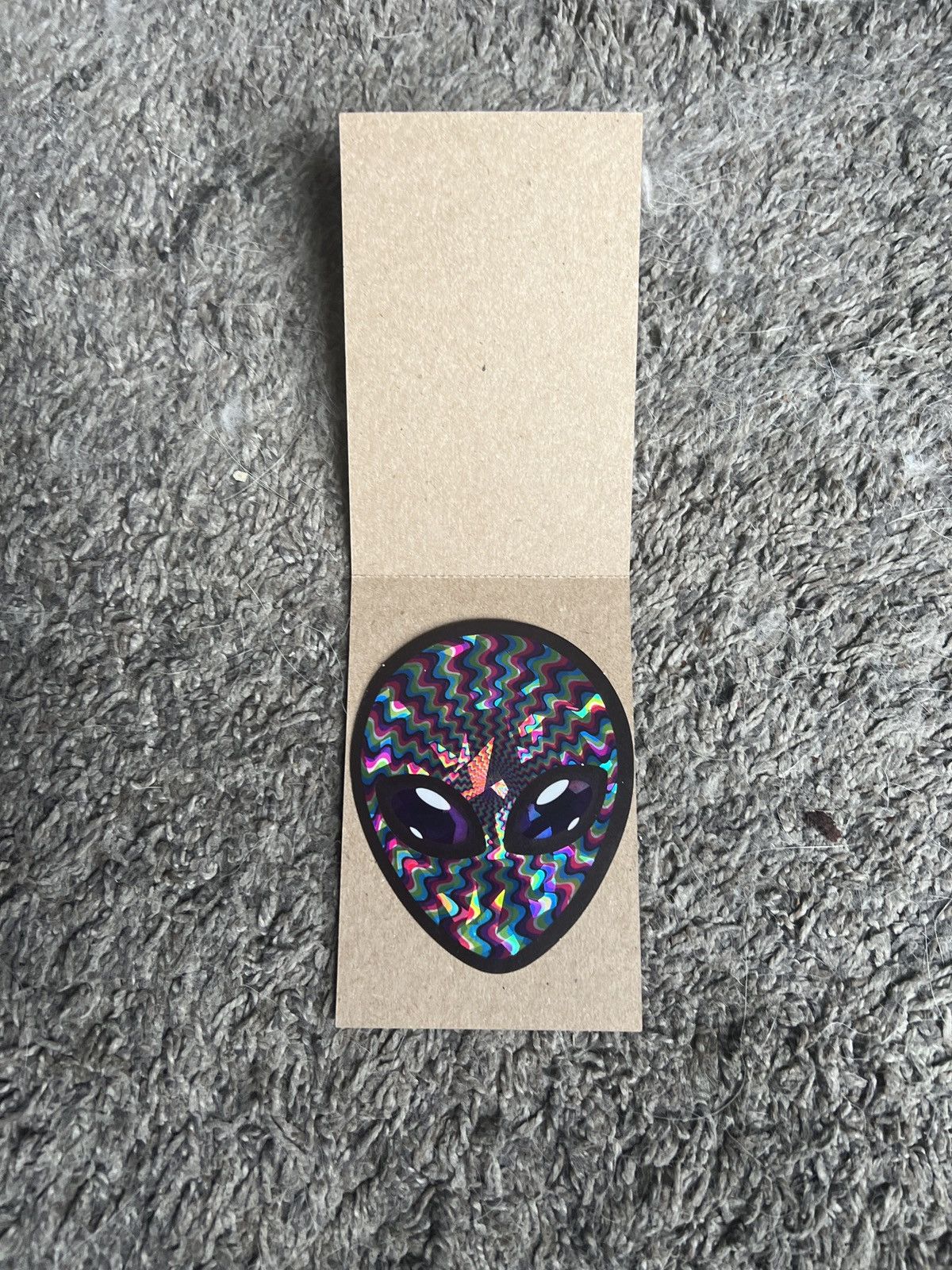 Hypebeast × Vintage Declassified Alien Files Series 1 Sticker Size ONE SIZE - 1 Thumbnail