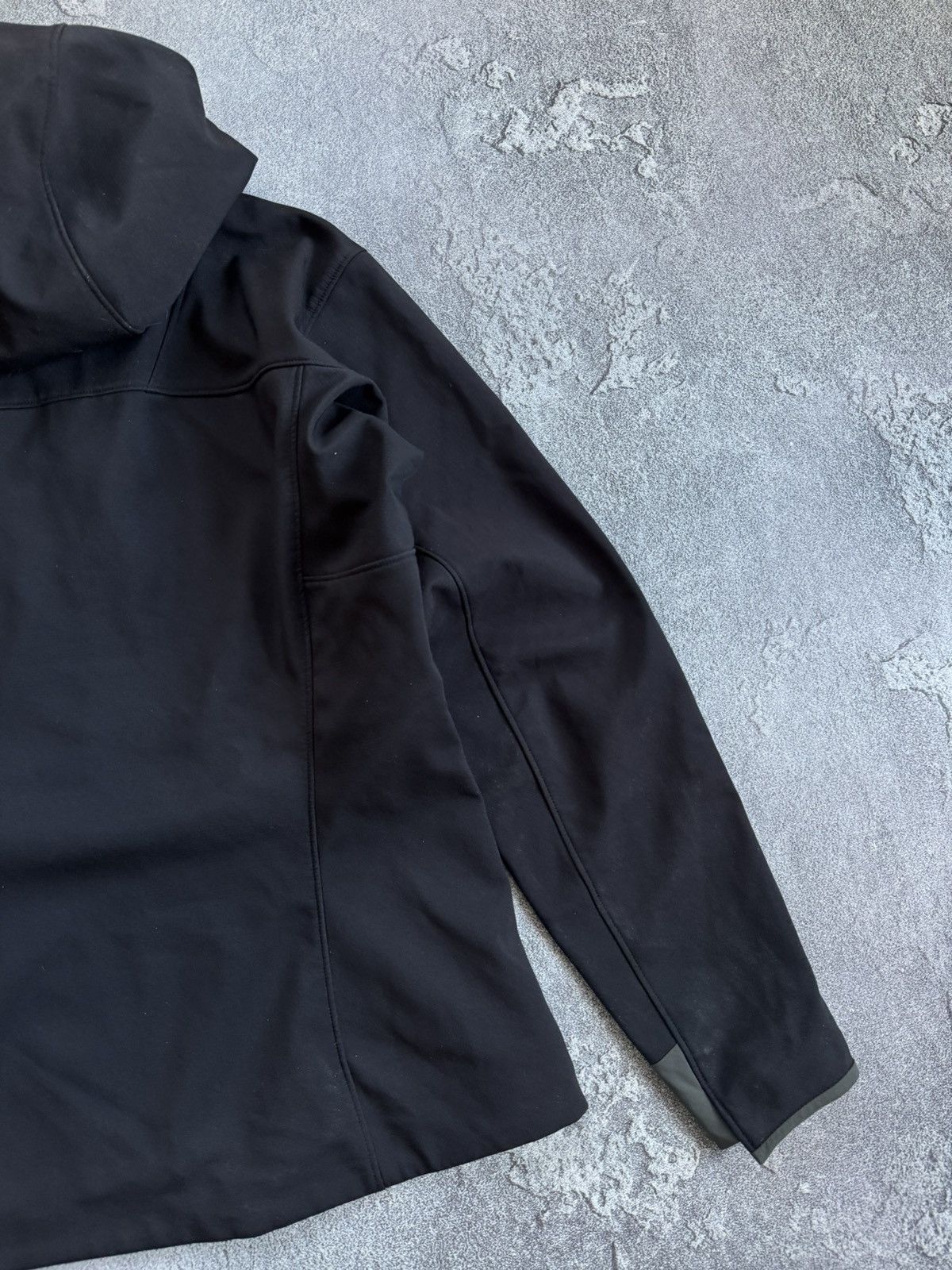 Arc'teryx Arc’teryx L Wmns zip hooded jacket softshell windbreaker Size L / US 10 / IT 46 - 18 Thumbnail