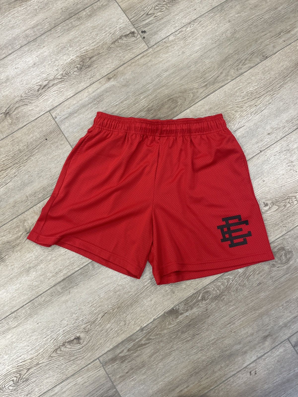 Eric Emanuel Eric Emanuel short Red black E size XL Size US 36 / EU 52 - 1 Thumbnail