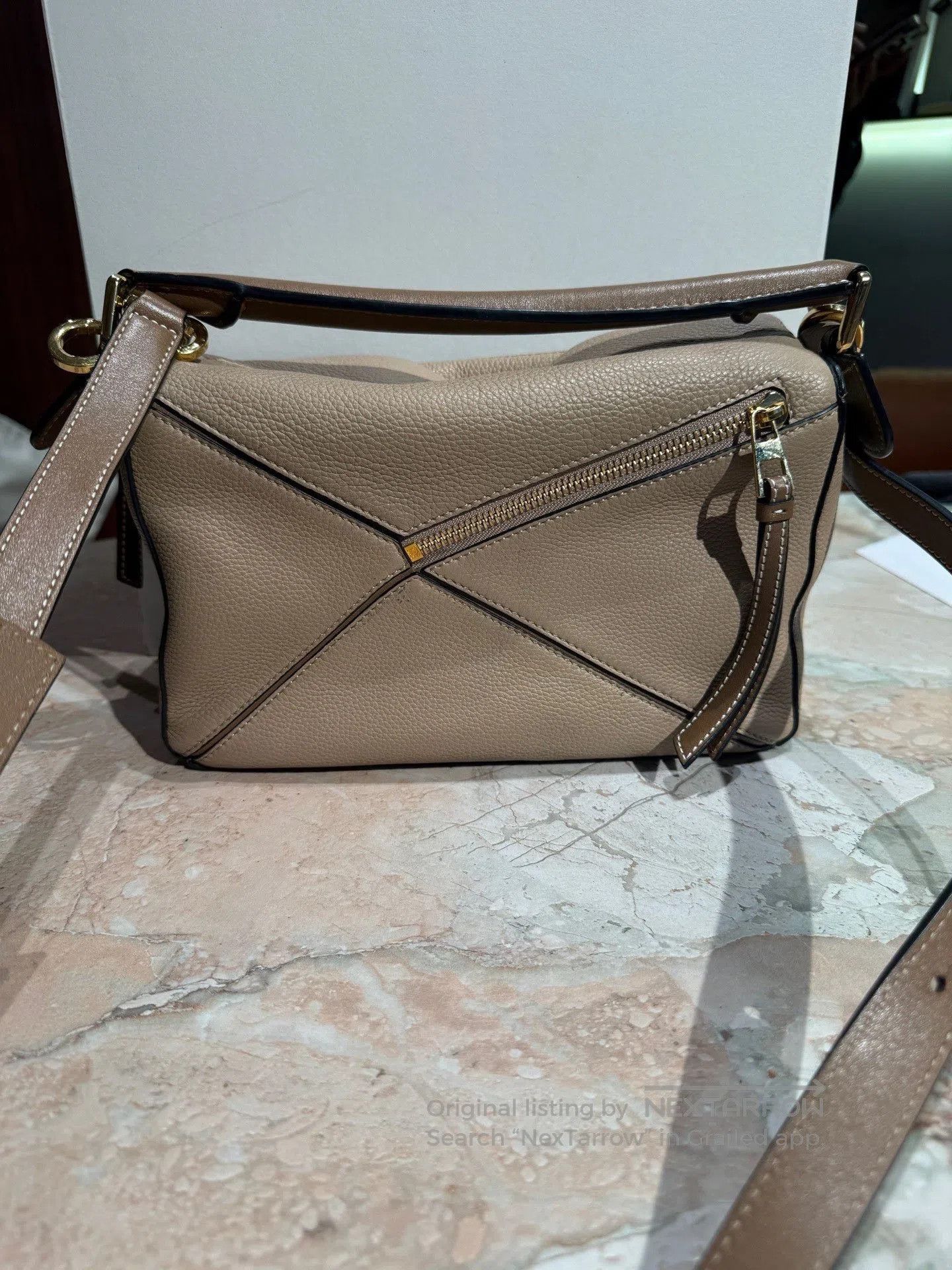 Loewe Loewe Puzzle Small Sand Pebbled Leather. Size ONE SIZE - 3 Thumbnail