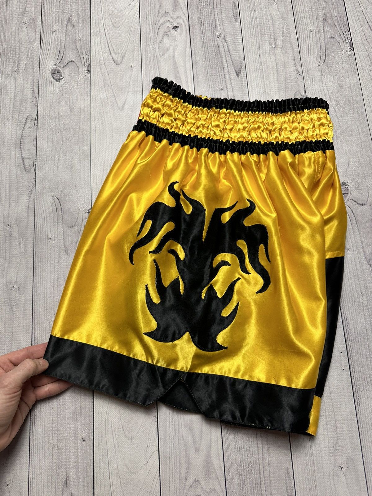 Other × Vintage Vintage Muay Thai Boxing shorts Twins size L yellow Size US 34 / EU 50 - 7 Thumbnail