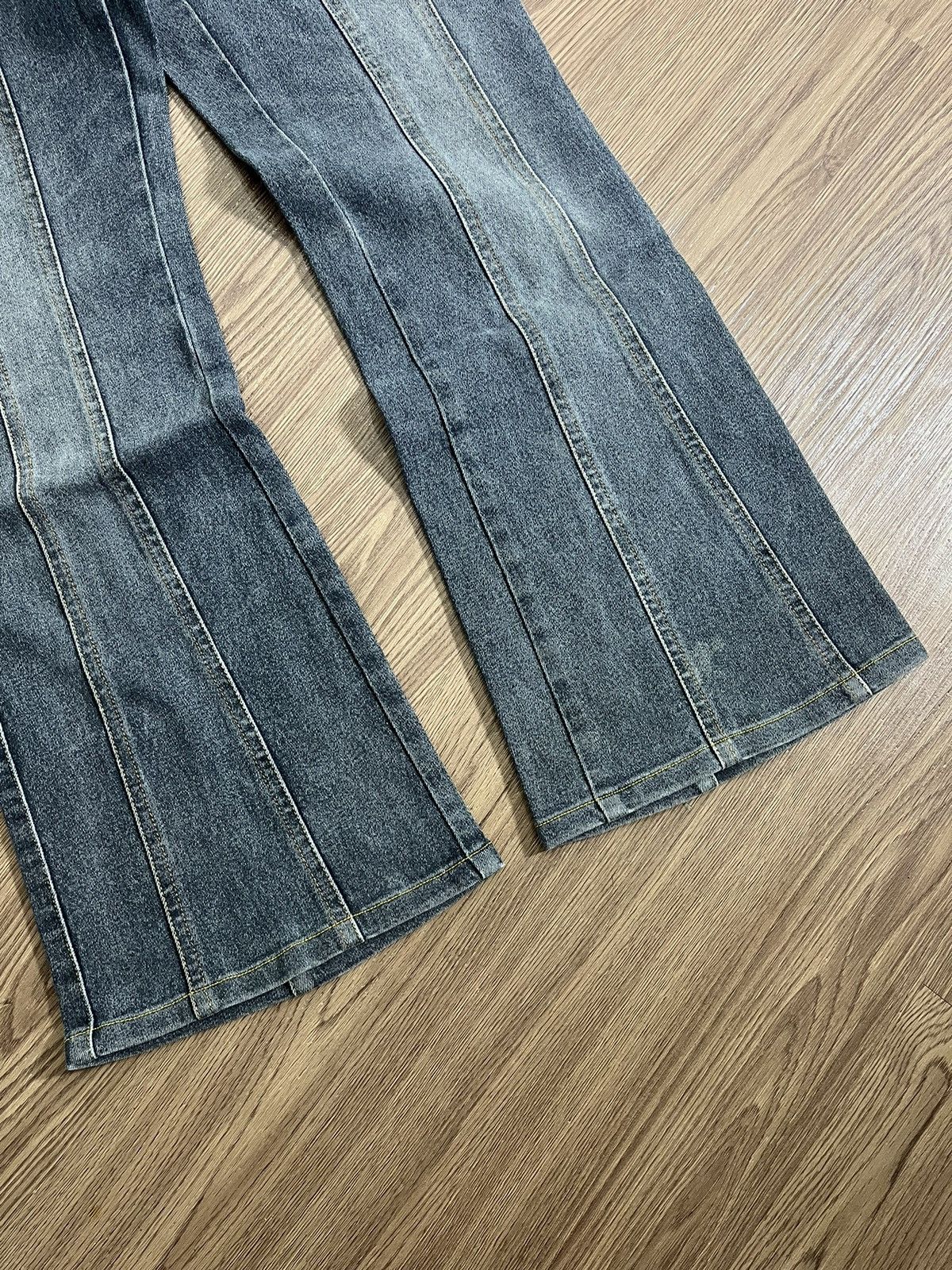 Hysteric Glamour × Japanese Brand Vintage Fullheart Japanese Brand Flared Wash Jeans Size US 27 - 5 Thumbnail