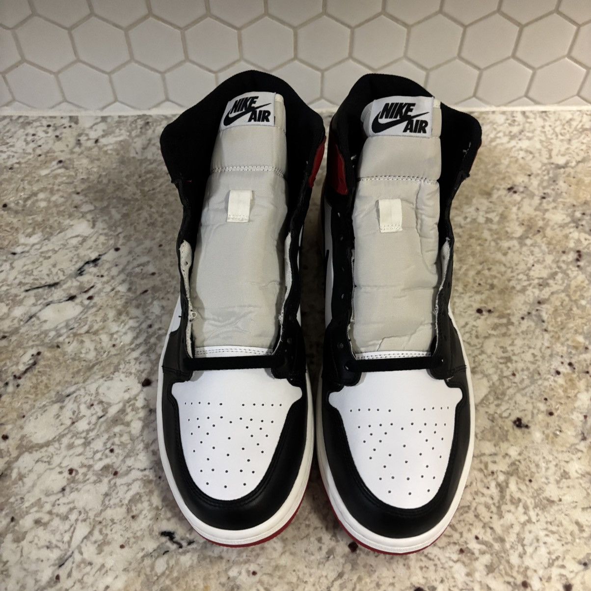 Jordan Brand Size 13-Jordan 1 black toe 2013 OG pair NEW/NO BOX SHIP ASAP Size US 13 / EU 46 - 3 Thumbnail
