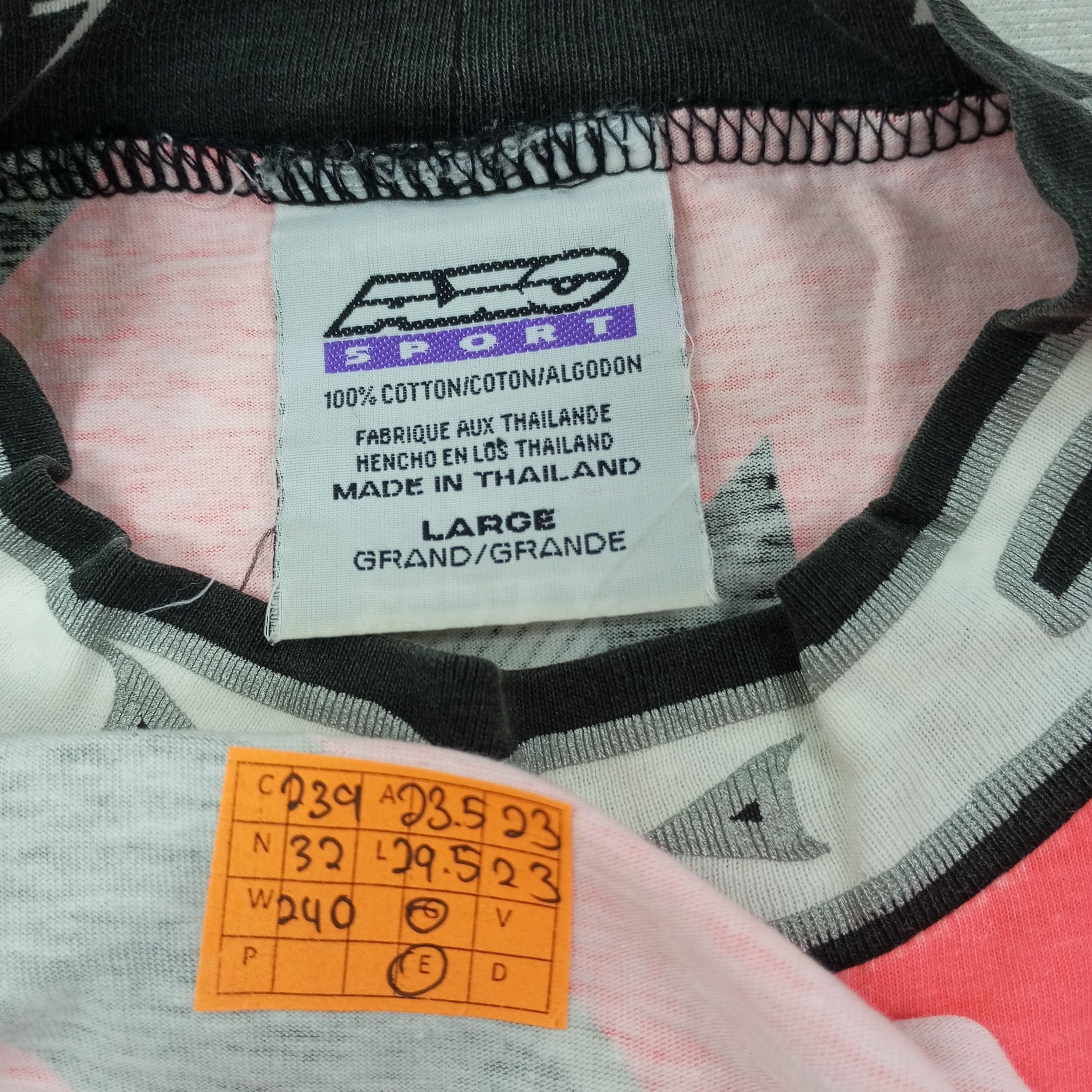 Vintage Axo Sport Motocross Racing Tshirt c239n32 Size US XL / EU 56 / 4 - 6 Thumbnail