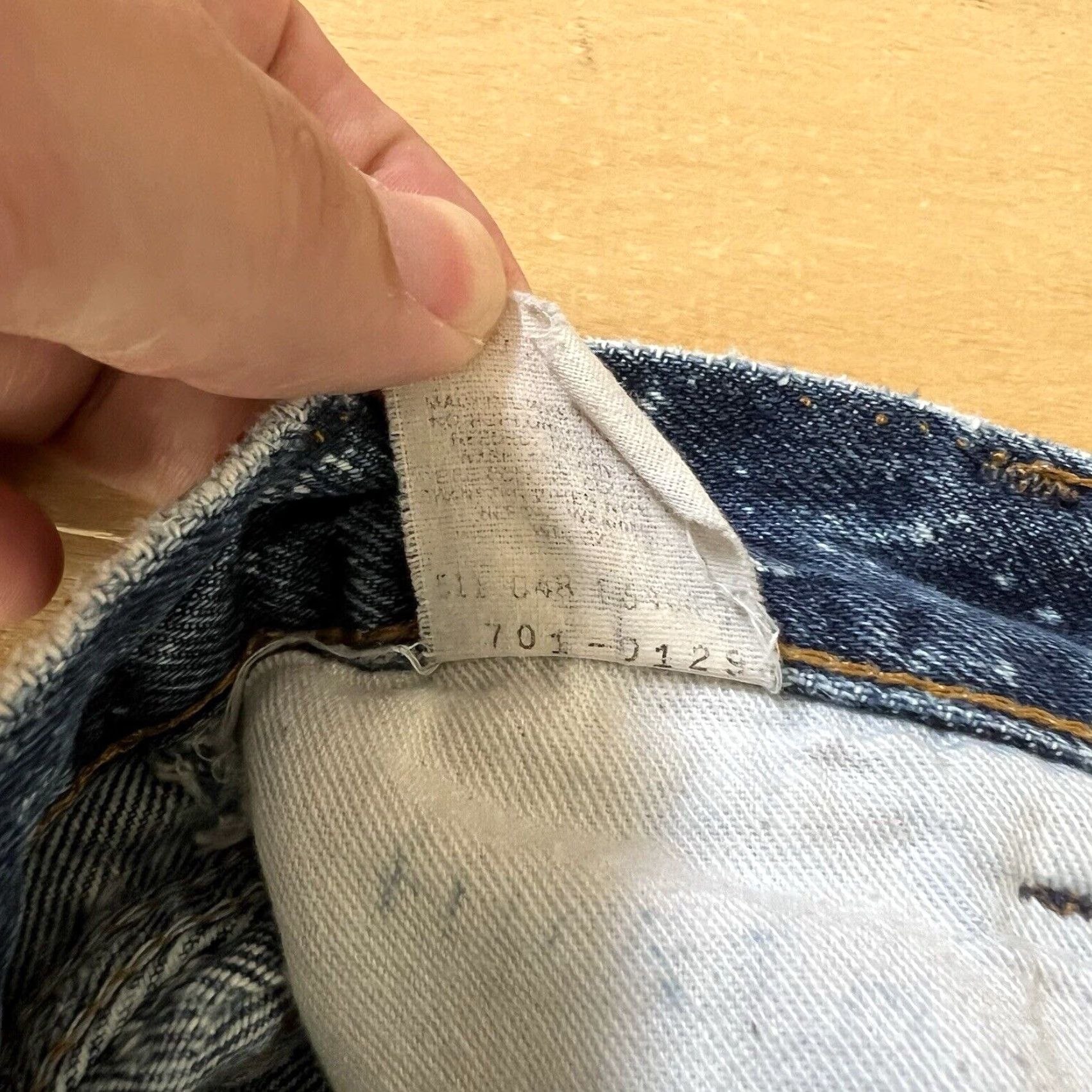 Levi's VINTAGE Levi's 501 Shorts Women's 26 Blue 80s Denim Made in USA Jorts Summer Size 26" / US 2 / IT 38 - 6 Thumbnail