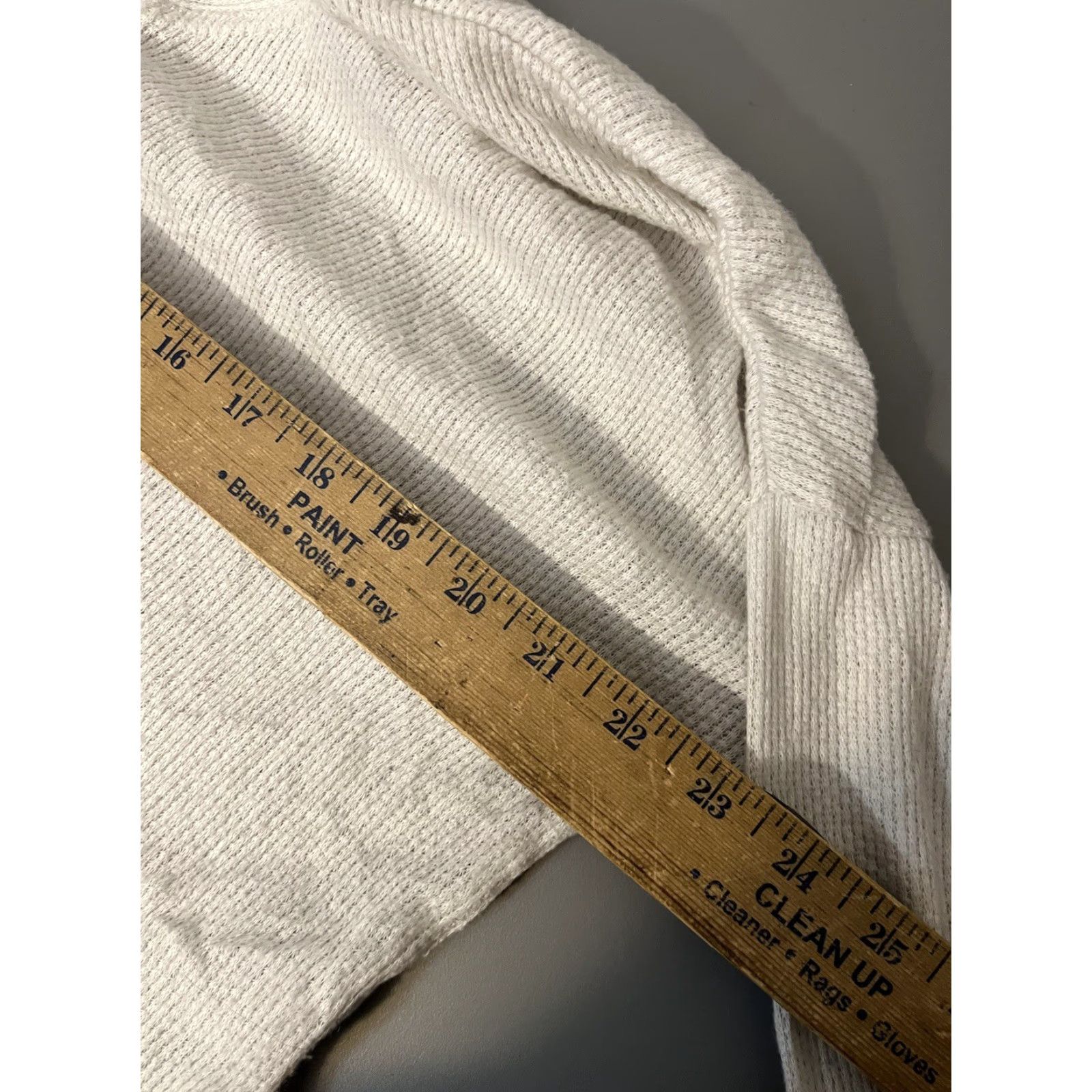 Vintage AEROPOSTALE Ivory Button Waffle Cardigan Sweater Medium Ladies Cardigan Waffle Knit Heavyweight Button Ivory M Womens Size M / US 6-8 / IT 42-44 - 5 Thumbnail