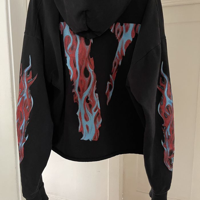 Vlone on sale cropped hoodie