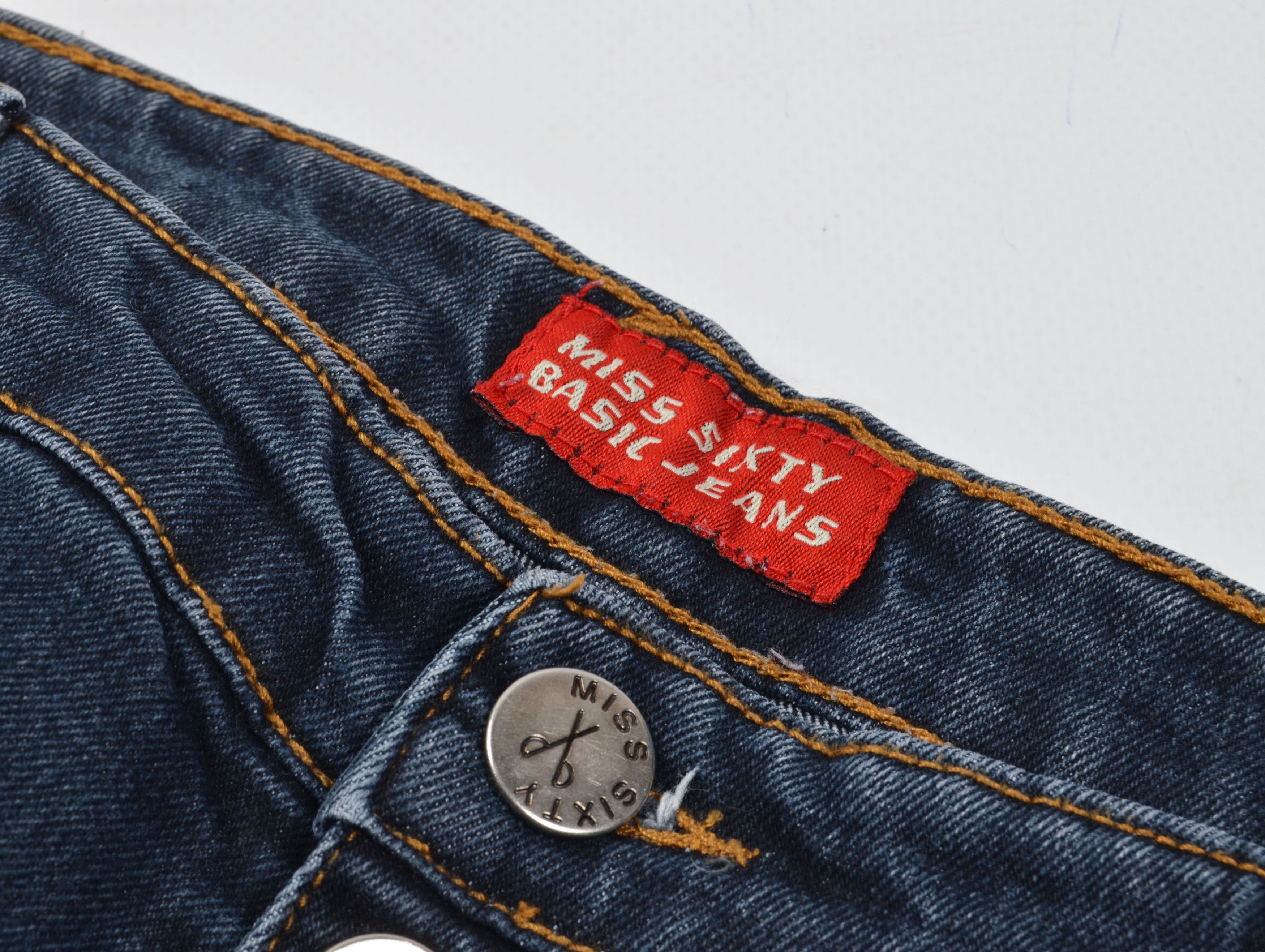 Miss Sixty × Vintage Miss Sixty Y2K Bootcut Flared Dark-Wash Denim Jeans Size 32" / US 10 / IT 46 - 5 Thumbnail