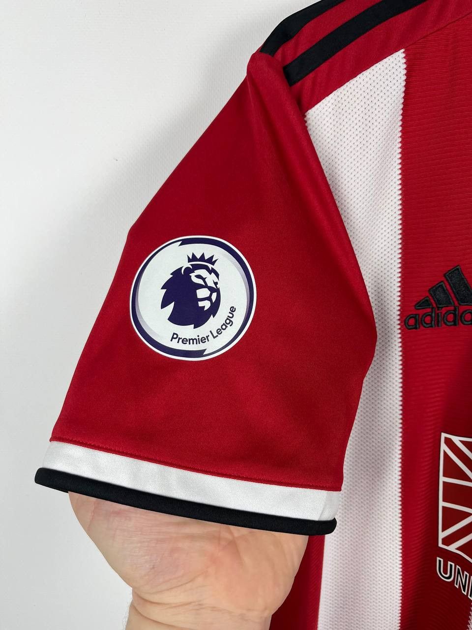 Adidas Adidas Sheffield United 2019/20 Home Football Shirt DX3763 Size US L / EU 52-54 / 3 - 4 Thumbnail