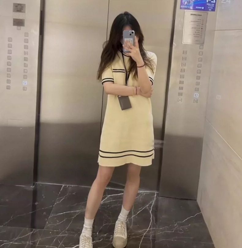 Gucci Gucci Beige striped chain wool round-neck short-sleeved dre Size L / US 10 / IT 46 - 9 Thumbnail