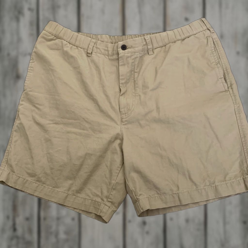 Lands' End Lands' End Mens Shorts 40 Khaki Elastic Waist Drawstring Cotton Twill Pockets Casual 7 Inseam Regular Beige Zip Flat Front Slash Pocket Mens Size US 40 / EU 56 - 1 Thumbnail