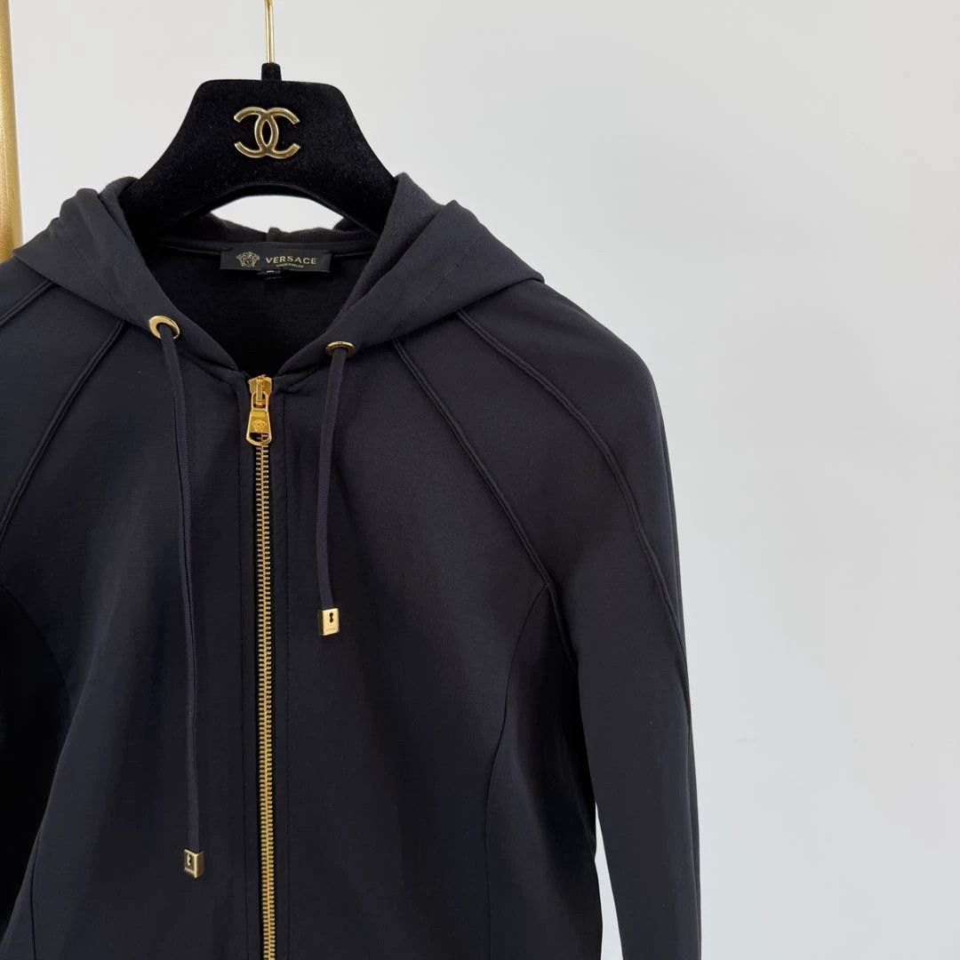 Versace Versace Black Hooded Jacket Size 2 Size XS / US 0-2 / IT 36-38 - 3 Thumbnail