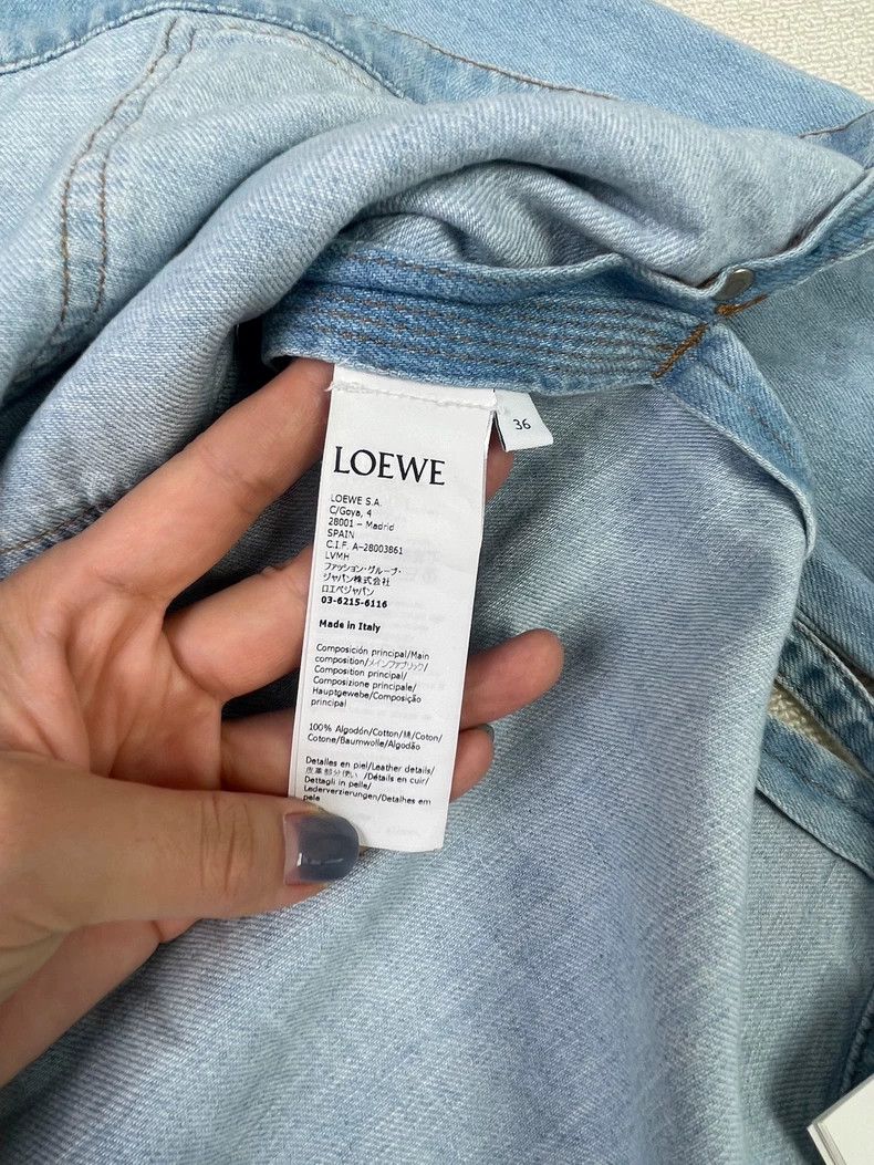 Loewe LOEWE FW21 Asymmetric Workwear denim jacket Size XS / US 0-2 / IT 36-38 - 5 Thumbnail