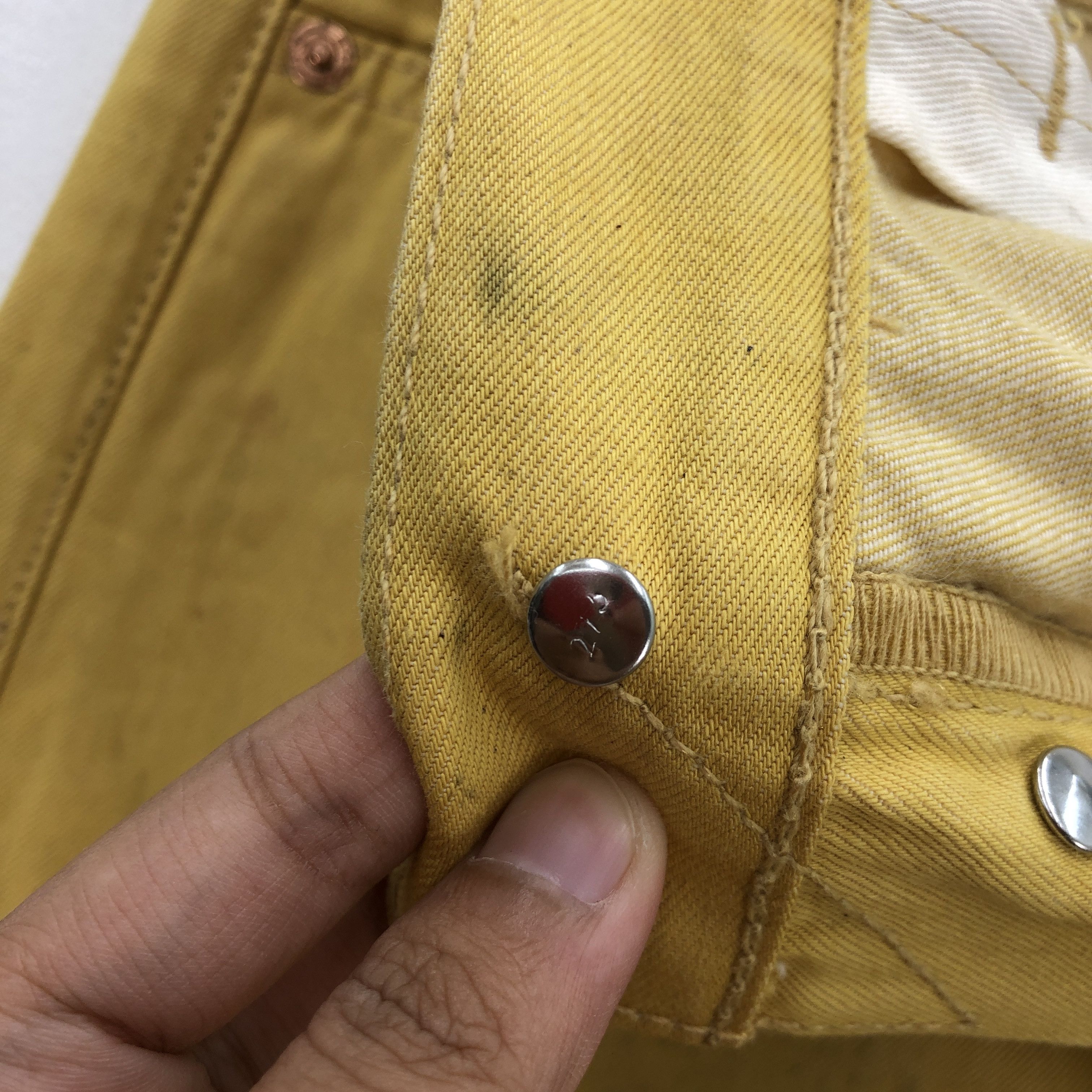 Levi's Vintage Levis 501 Jeans Levi's Denim Yellow Colour Pants Size 30" / US 8 / IT 44 - 7 Thumbnail