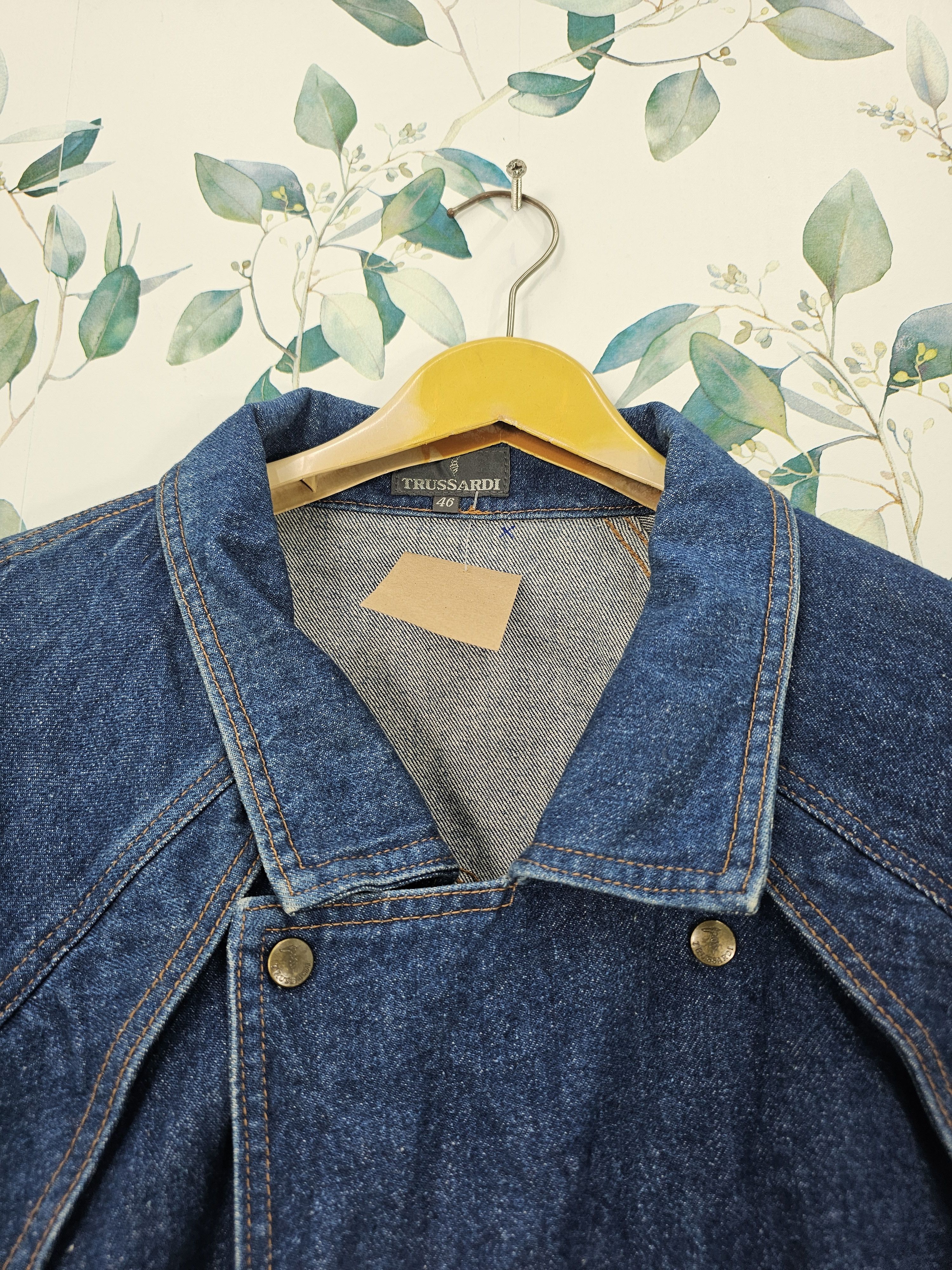 Trussardi Vintage TRUSSARDI Spellout Bomber Denim Jacket J0116 Size US L / EU 52-54 / 3 - 8 Thumbnail