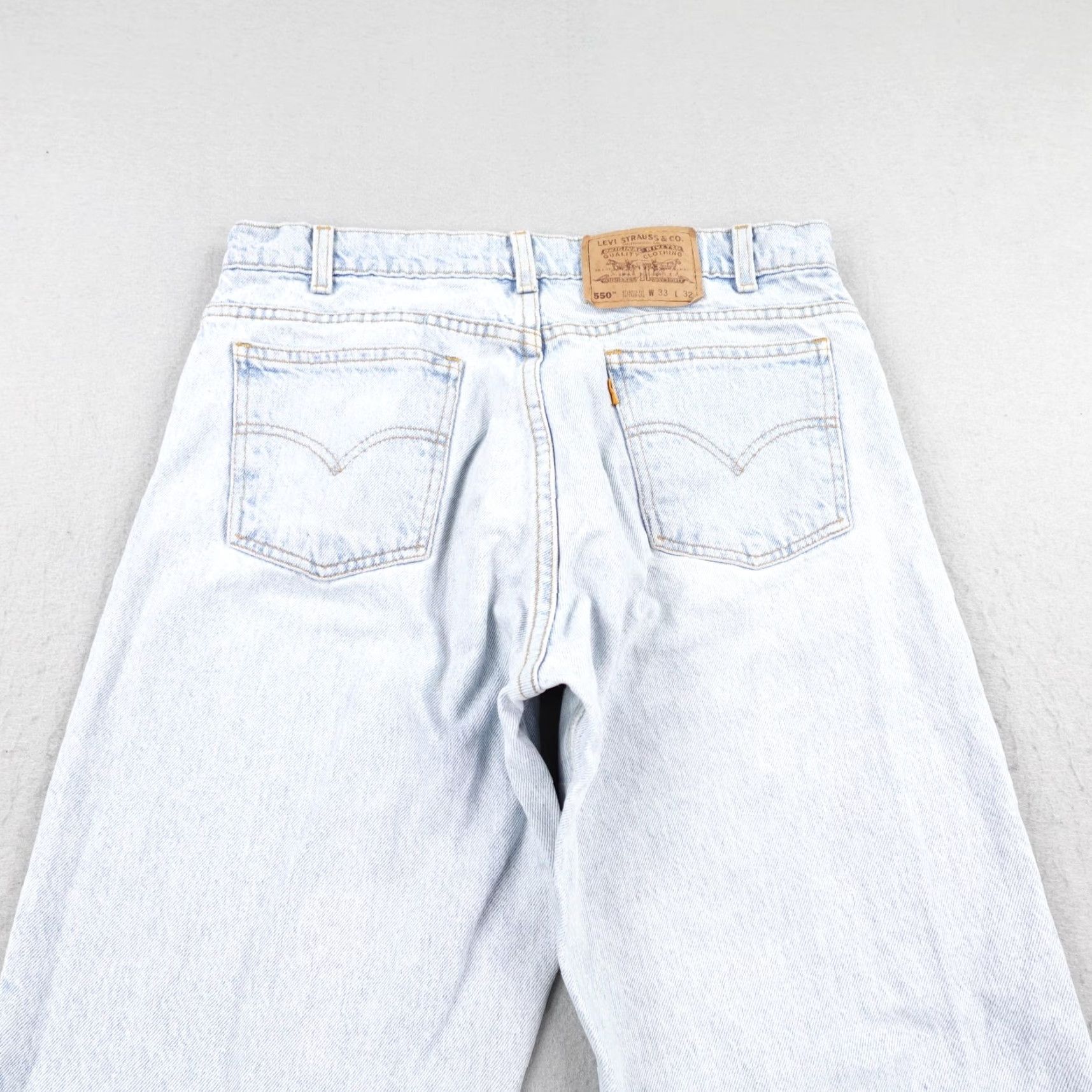 Levi's VINTAGE Levi's Jeans Mens 33x32 Blue Denim 550 Orange Tab Relaxed Fit Tapered 90s Size US 33 - 5 Thumbnail