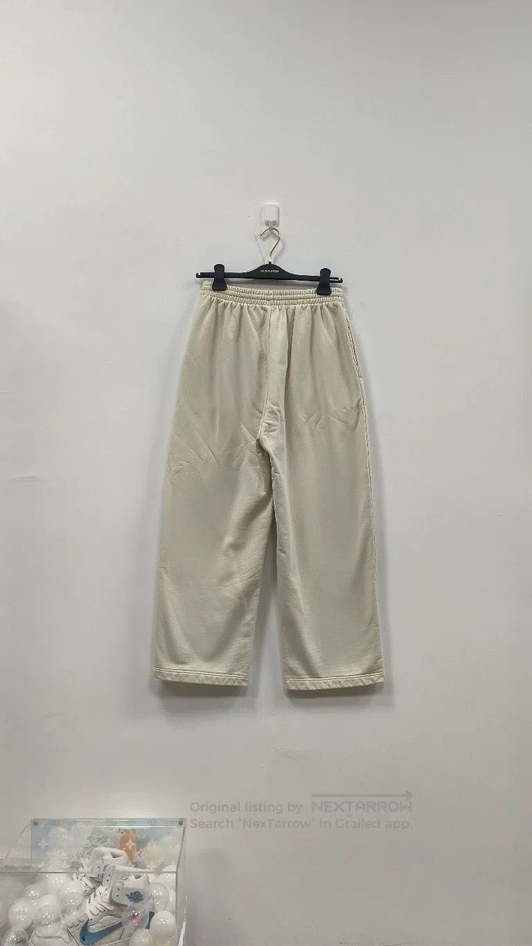 Balenciaga Balenciaga size S Beige cola pattern embroidered wide-leg Size US 27 - 2 Thumbnail