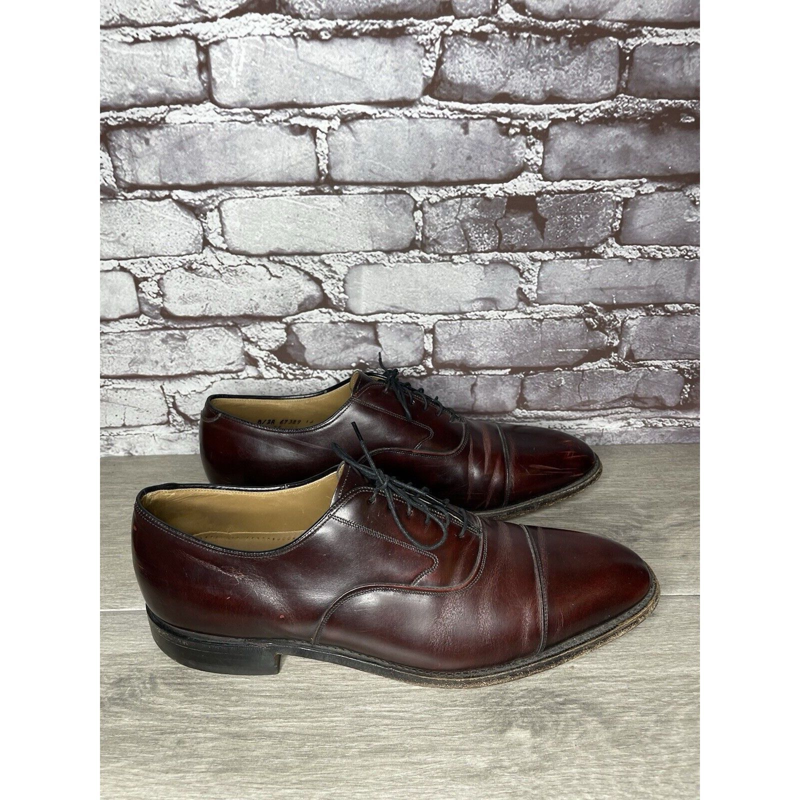Johnston & Murphy Johnston & Murphy Optima Oxblood Burgundy Leather Dress Shoe Size US 13 / EU 46 - 11 Thumbnail