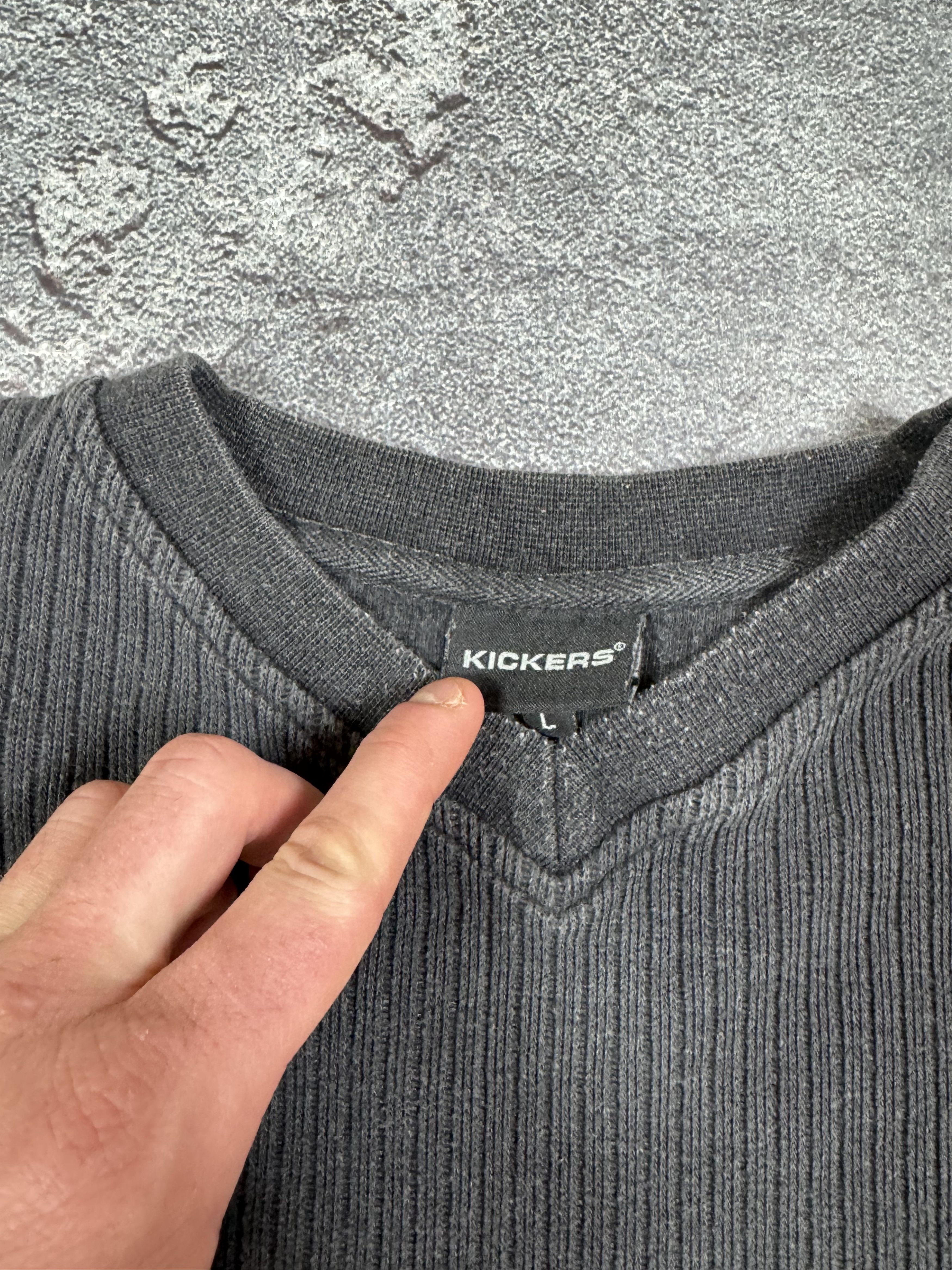 Kickers 2000s Y2K Kickers Faded Sweatshirt Size L Surfing Retro Size US L / EU 52-54 / 3 - 4 Thumbnail