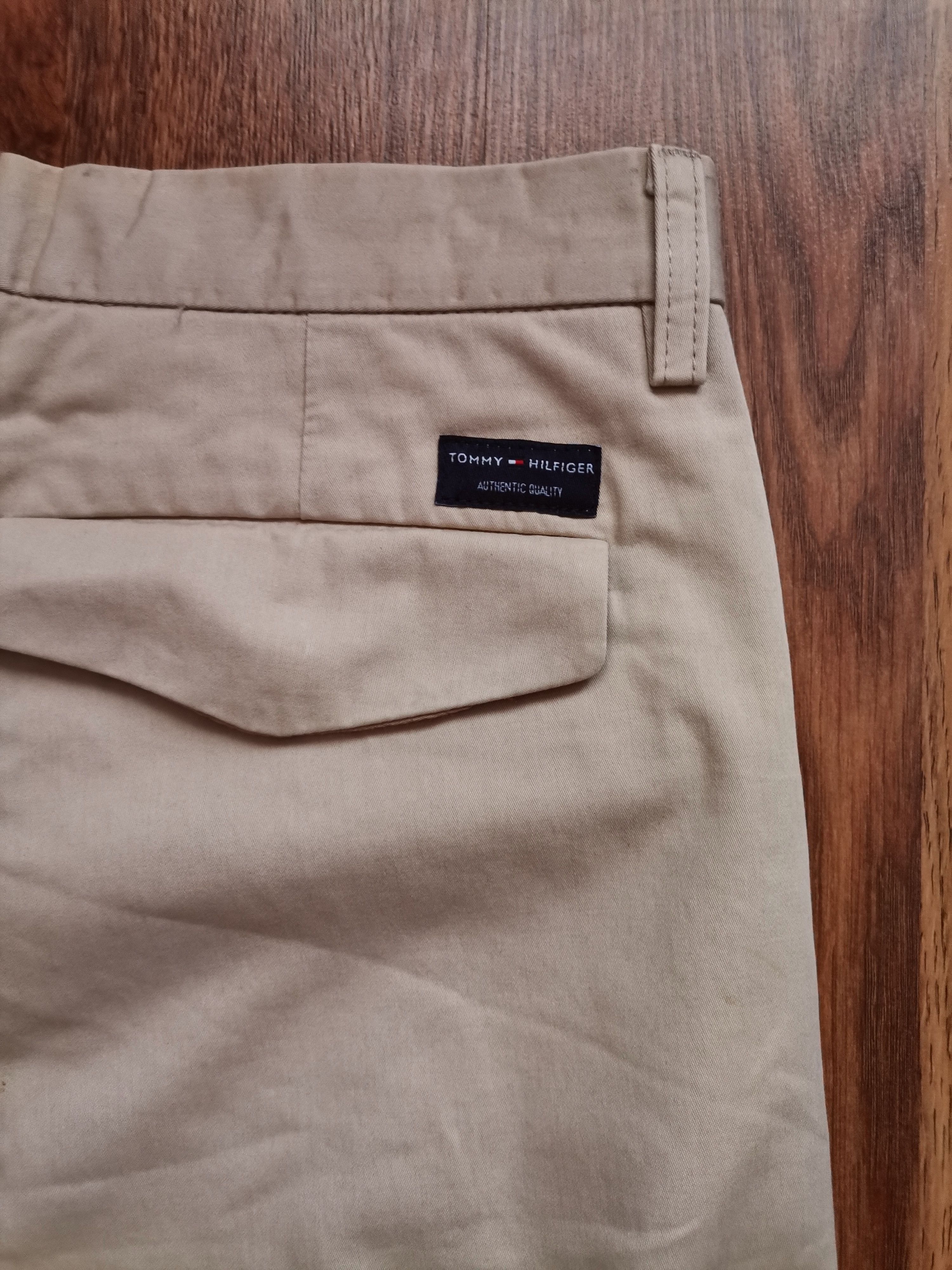 Tommy Hilfiger Tommy Hilfiger Tailored Chino Pants Size US 33 - 4 Thumbnail