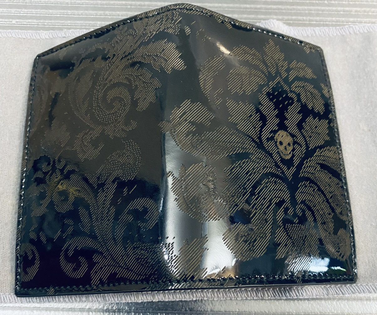 Alexander McQueen Alexander McQueen 🇮🇹 black leather skull bloom cc wallet NIB Size ONE SIZE - 6 Thumbnail