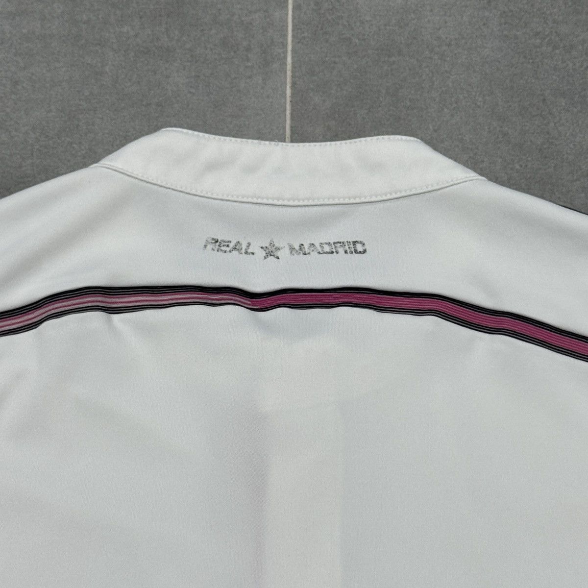 Adidas Adidas Real Madrid CF 2014/2015 Home Soccer Jersey Shirt Size US S / EU 44-46 / 1 - 24 Thumbnail